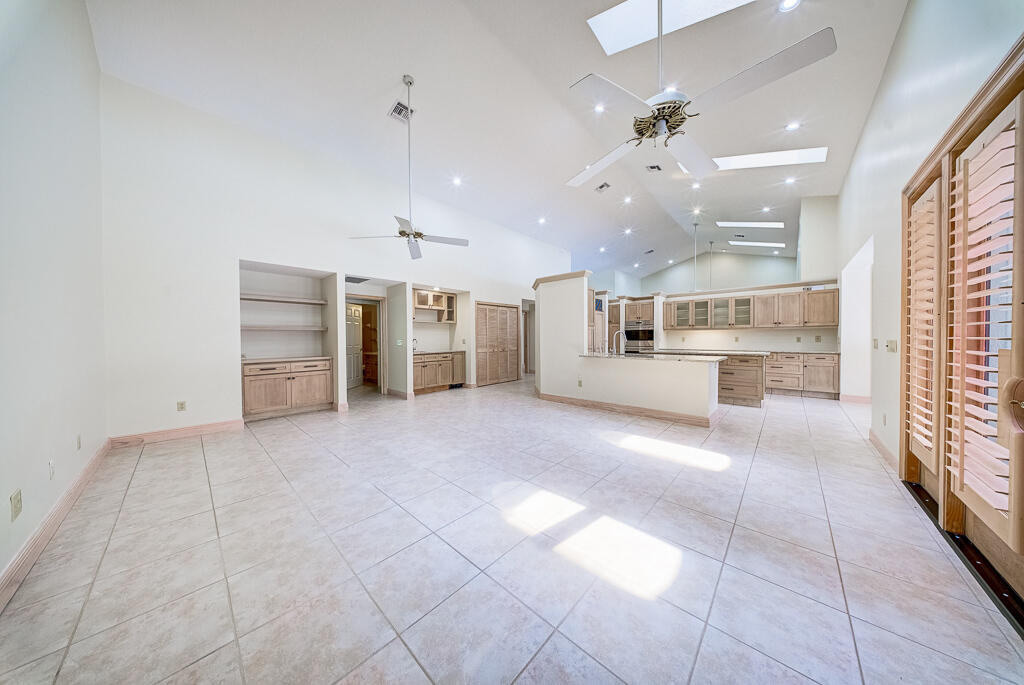 13406 Doubletree Circle Property Photo 23