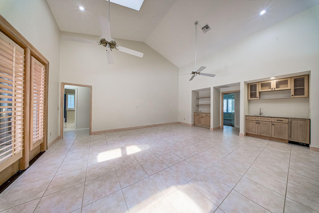 13406 Doubletree Circle Property Photo 24