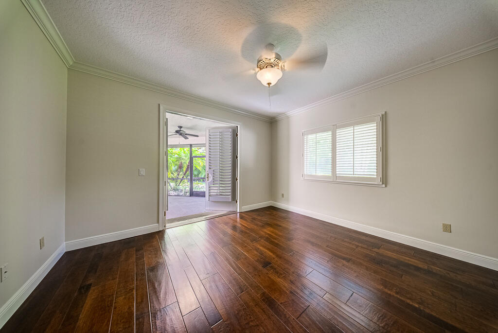 13406 Doubletree Circle Property Photo 40