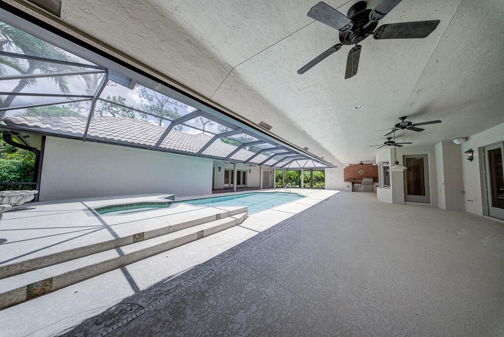 13406 Doubletree Circle Property Photo 43