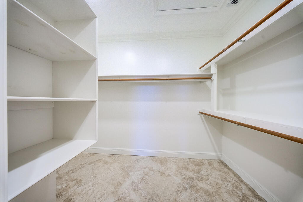 13406 Doubletree Circle Property Photo 64