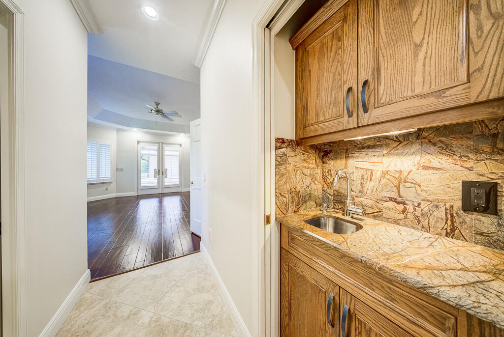 13406 Doubletree Circle Property Photo 65