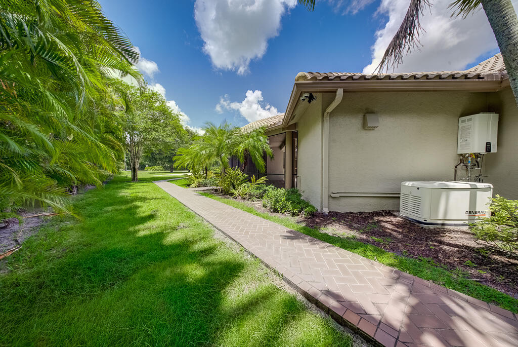 13406 Doubletree Circle Property Photo 71