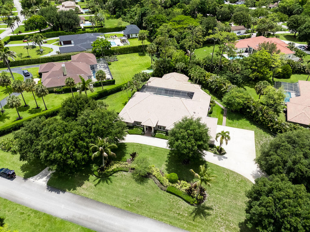 13406 Doubletree Circle Property Photo 81