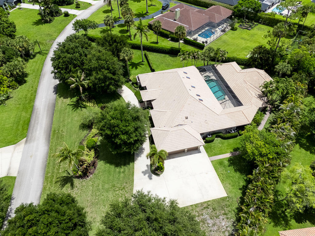 13406 Doubletree Circle Property Photo 82