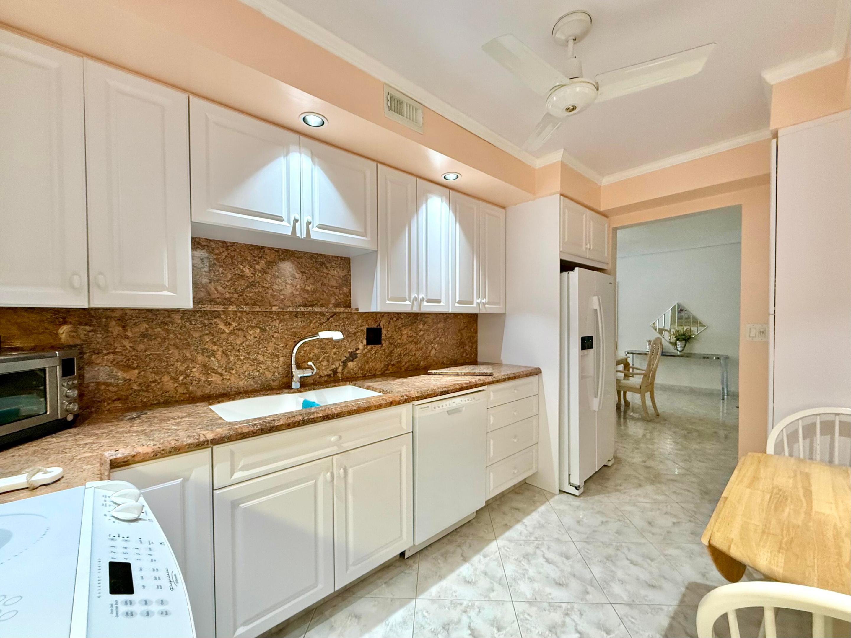 4250 Galt Ocean Drive 14t Property Photo 33