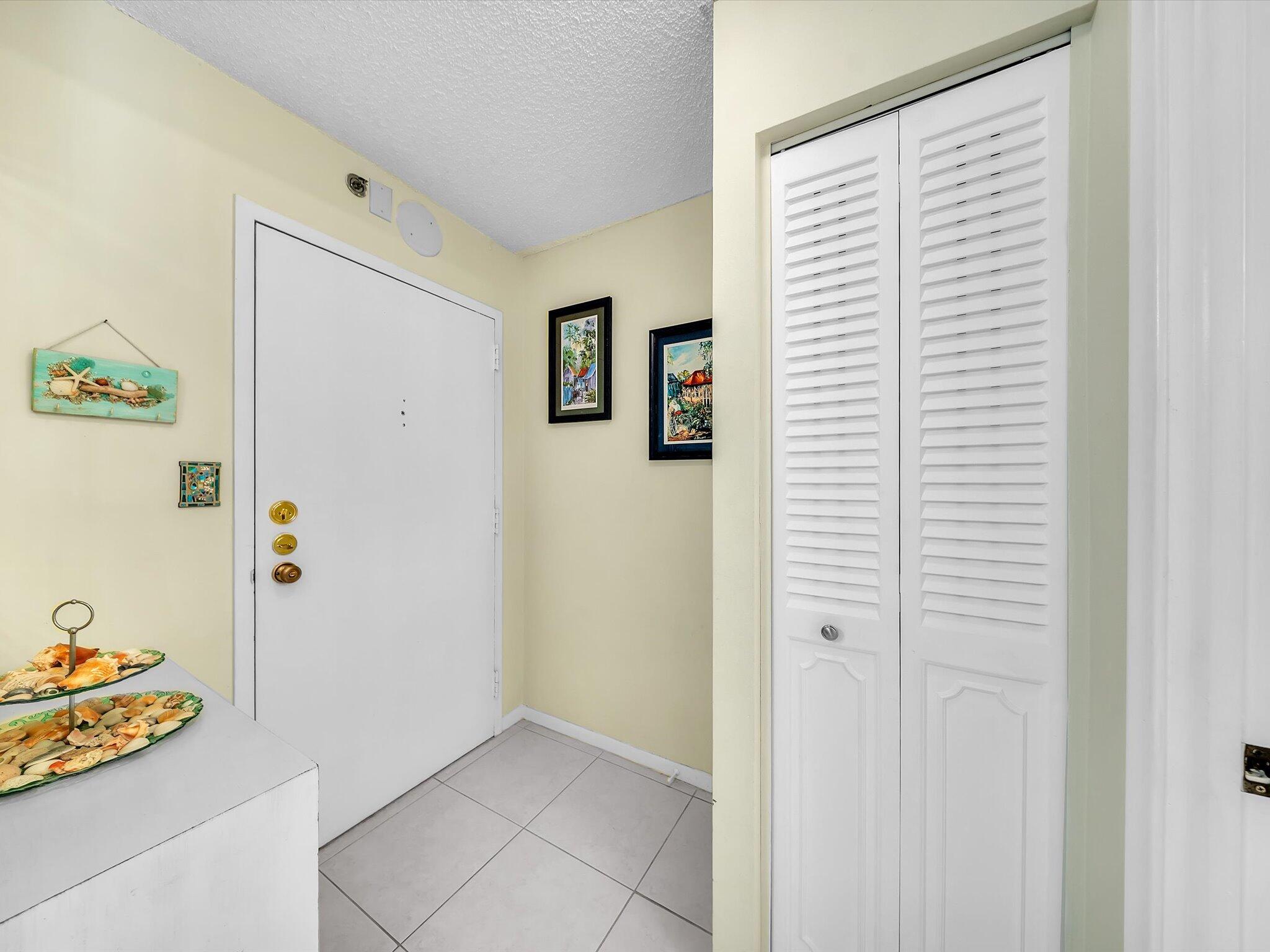 3215 S Ocean Boulevard 104 Property Photo 7