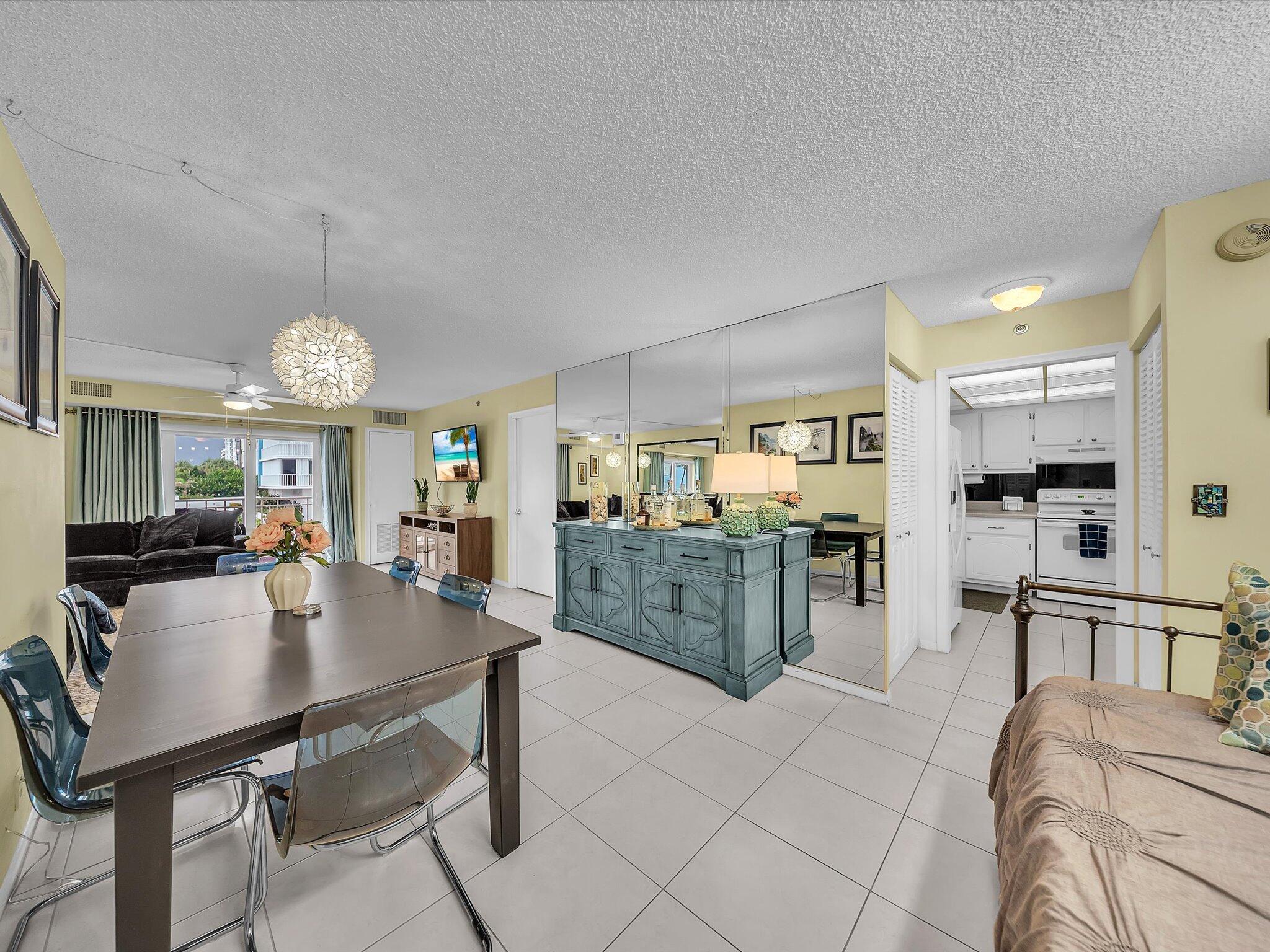 3215 S Ocean Boulevard 104 Property Photo 8