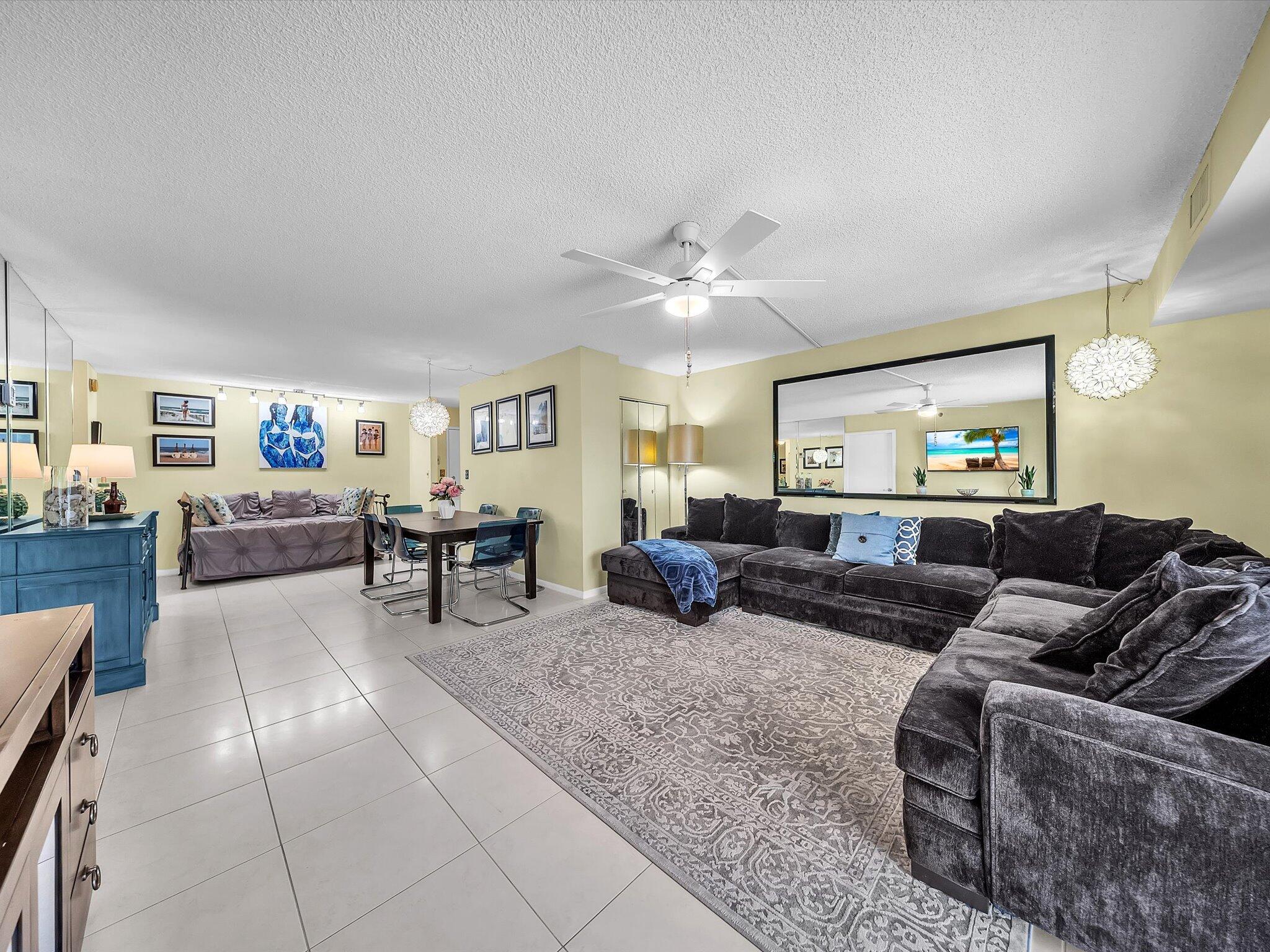 3215 S Ocean Boulevard 104 Property Photo 12