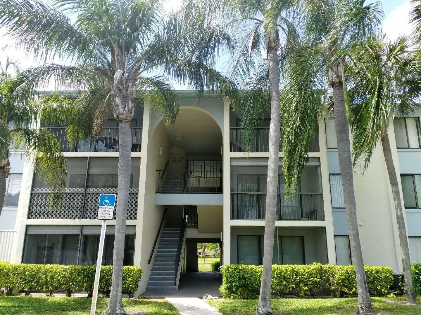 1113 Green Pine Boulevard B3 Property Photo 1