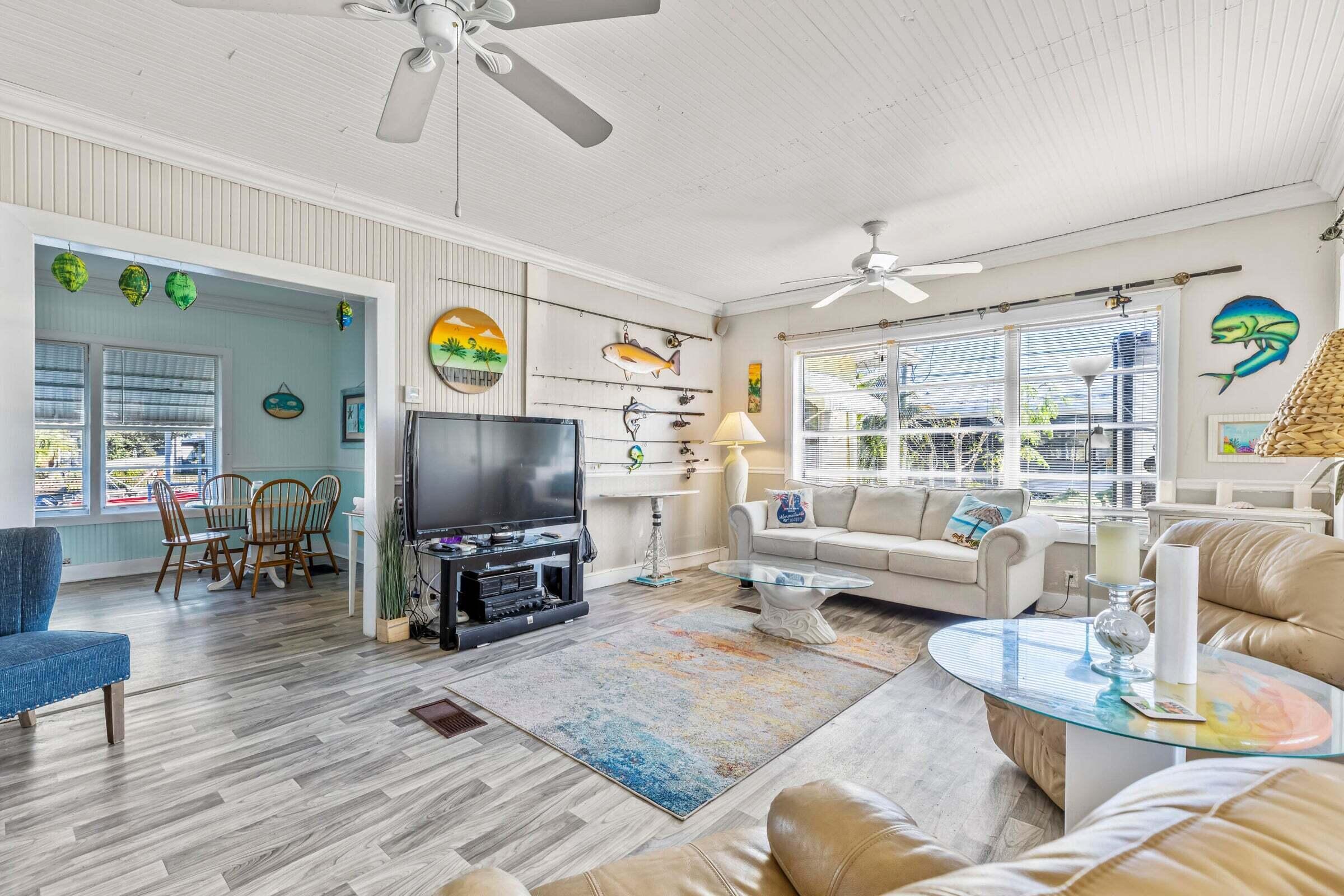 1099 7th Street Property Photo 15