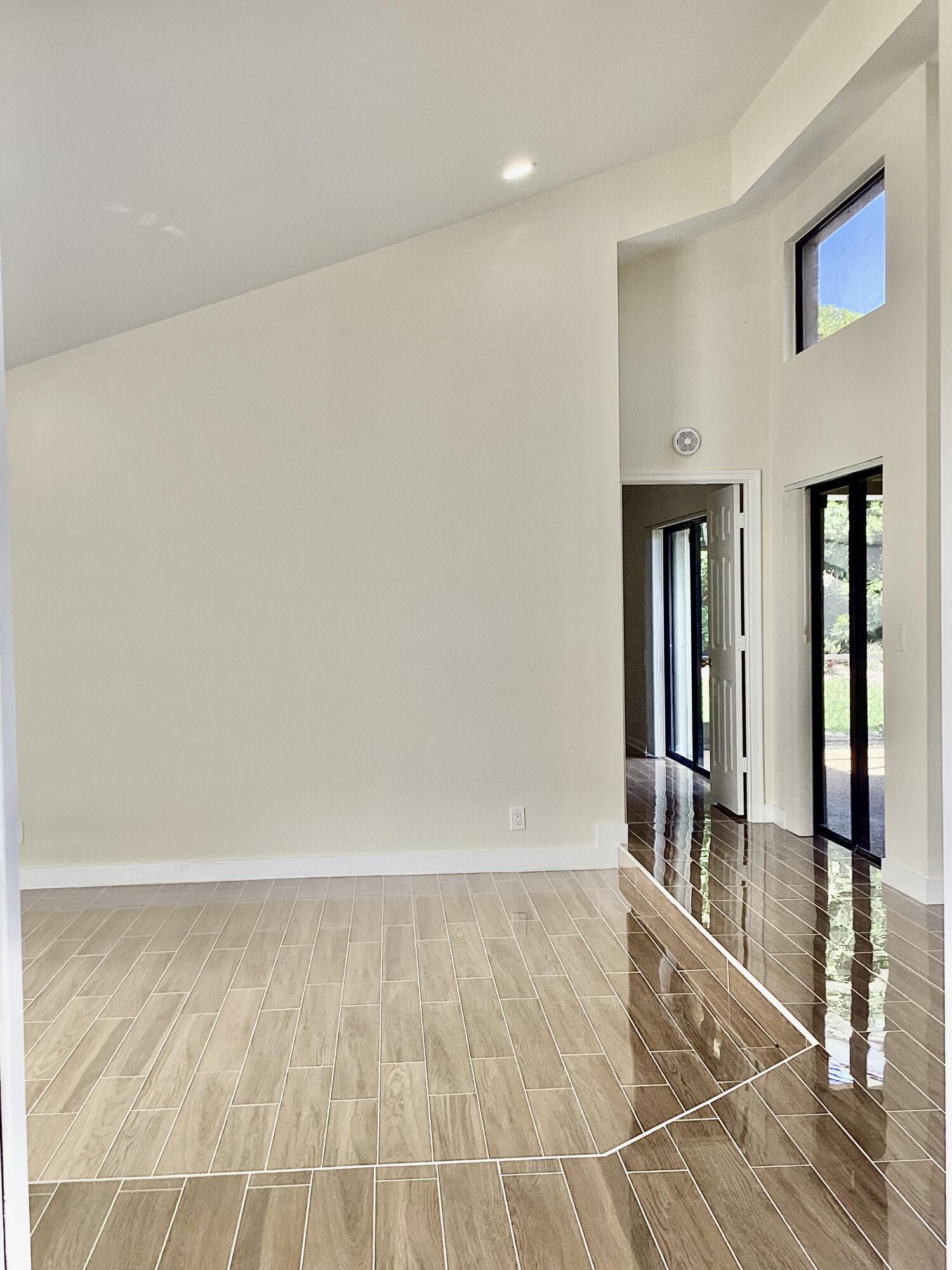 8895 Old Pine Road Property Photo 7