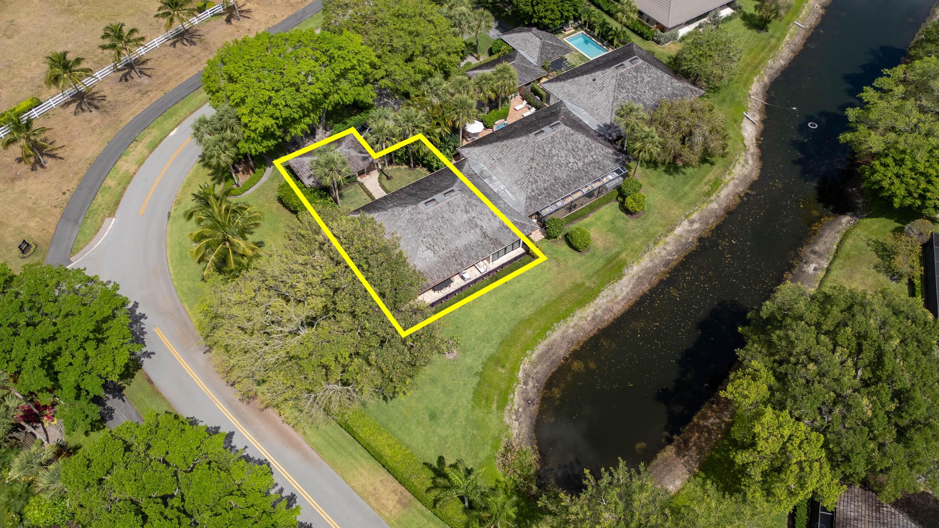 11669 Wimbledon Circle Property Photo 31