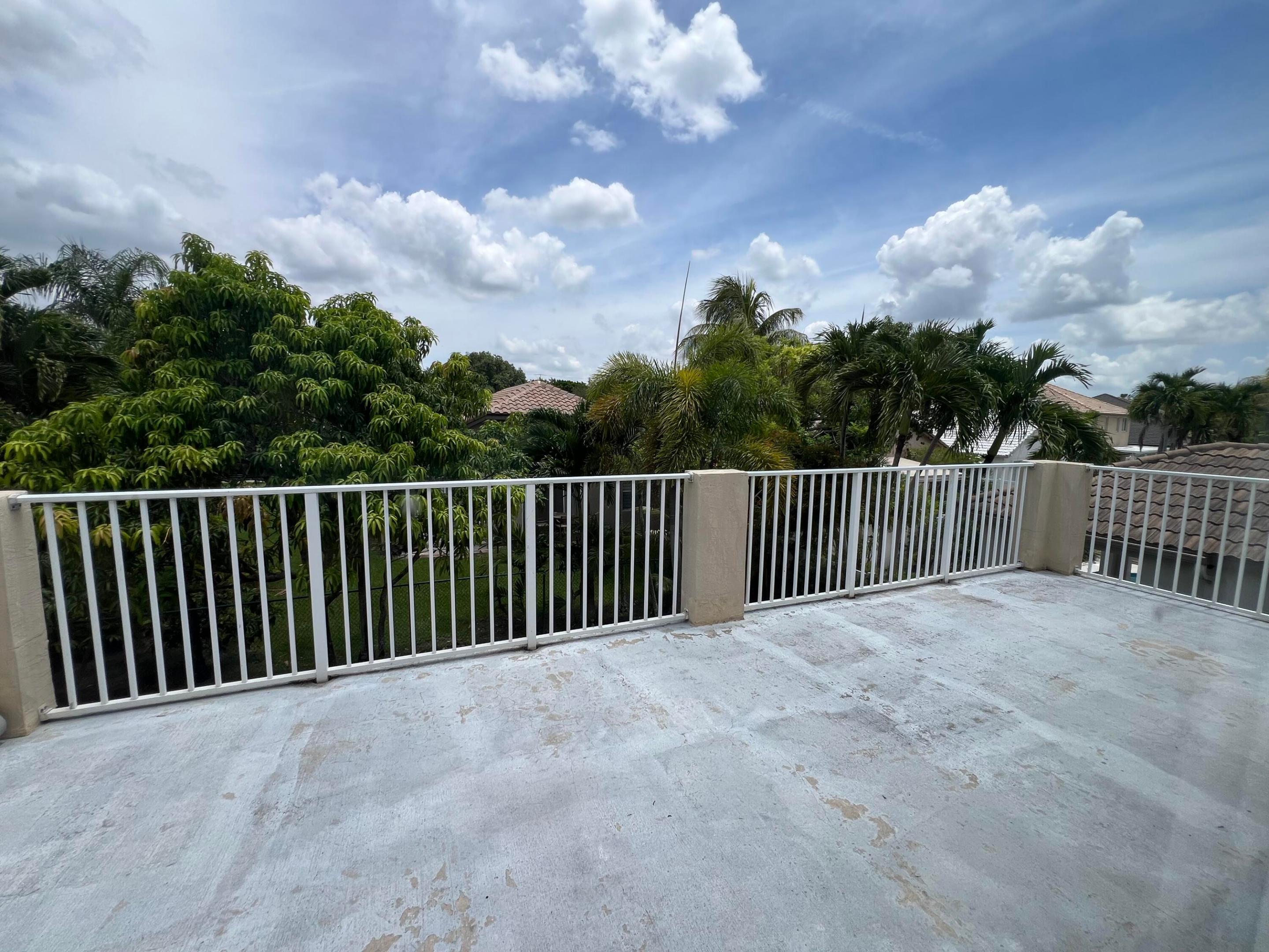 16447 Sw 1st Court Property Photo 19