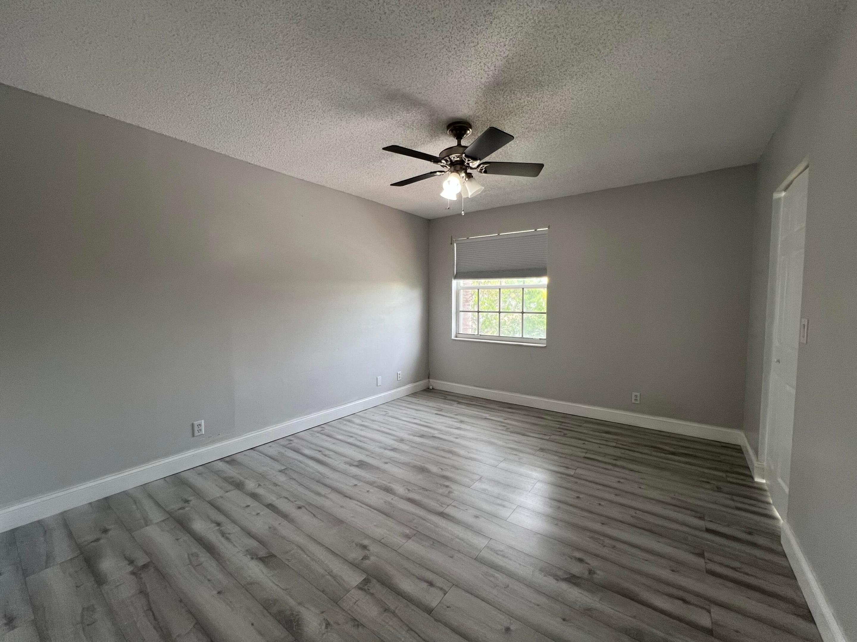 16447 Sw 1st Court Property Photo 29