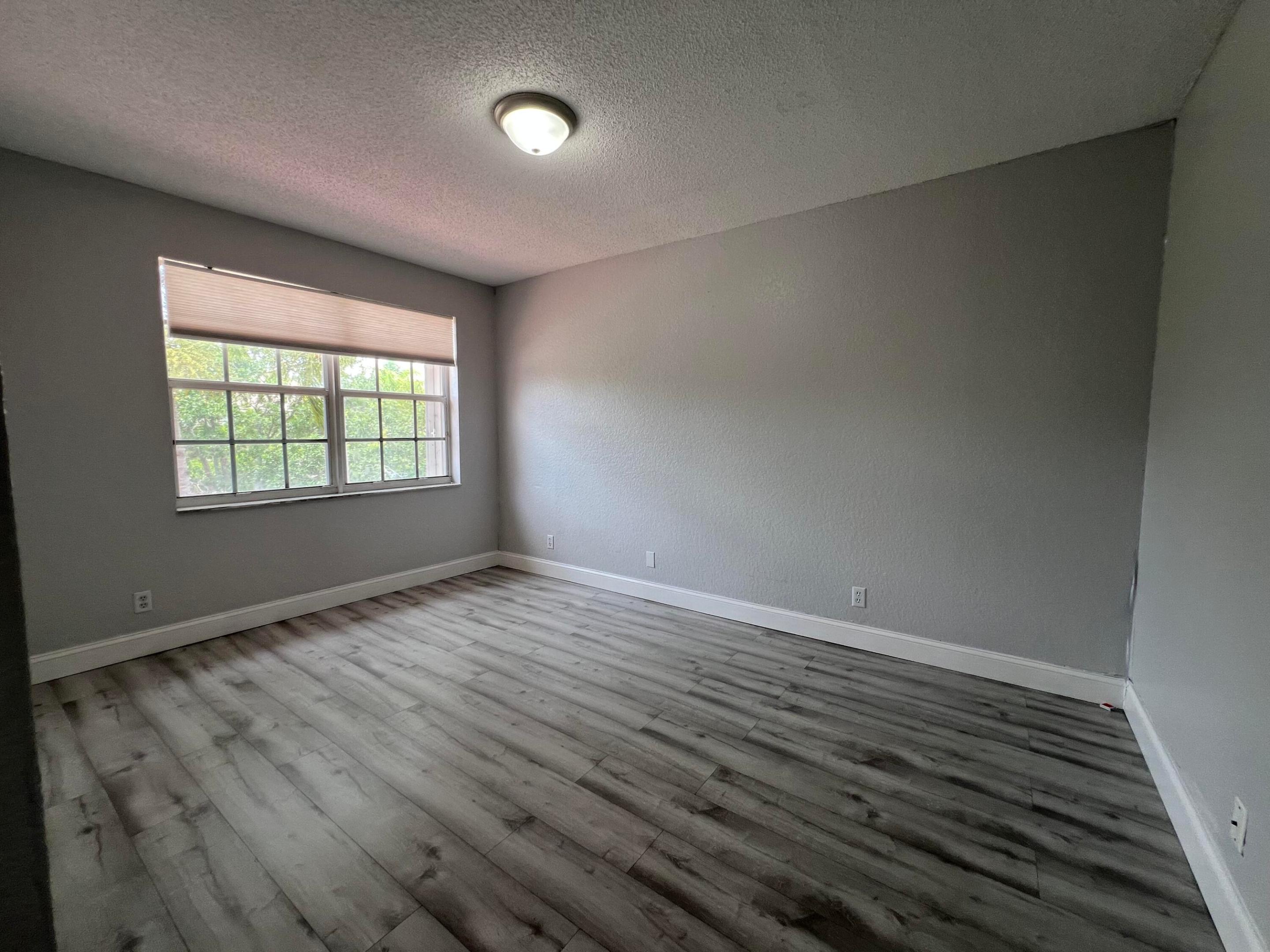 16447 Sw 1st Court Property Photo 30