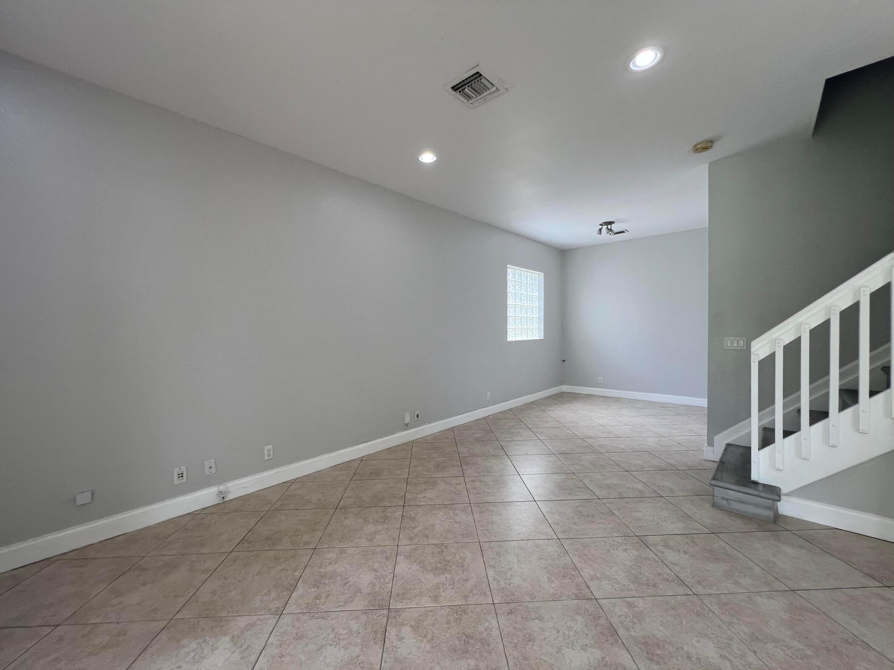 16447 Sw 1st Court Property Photo 33