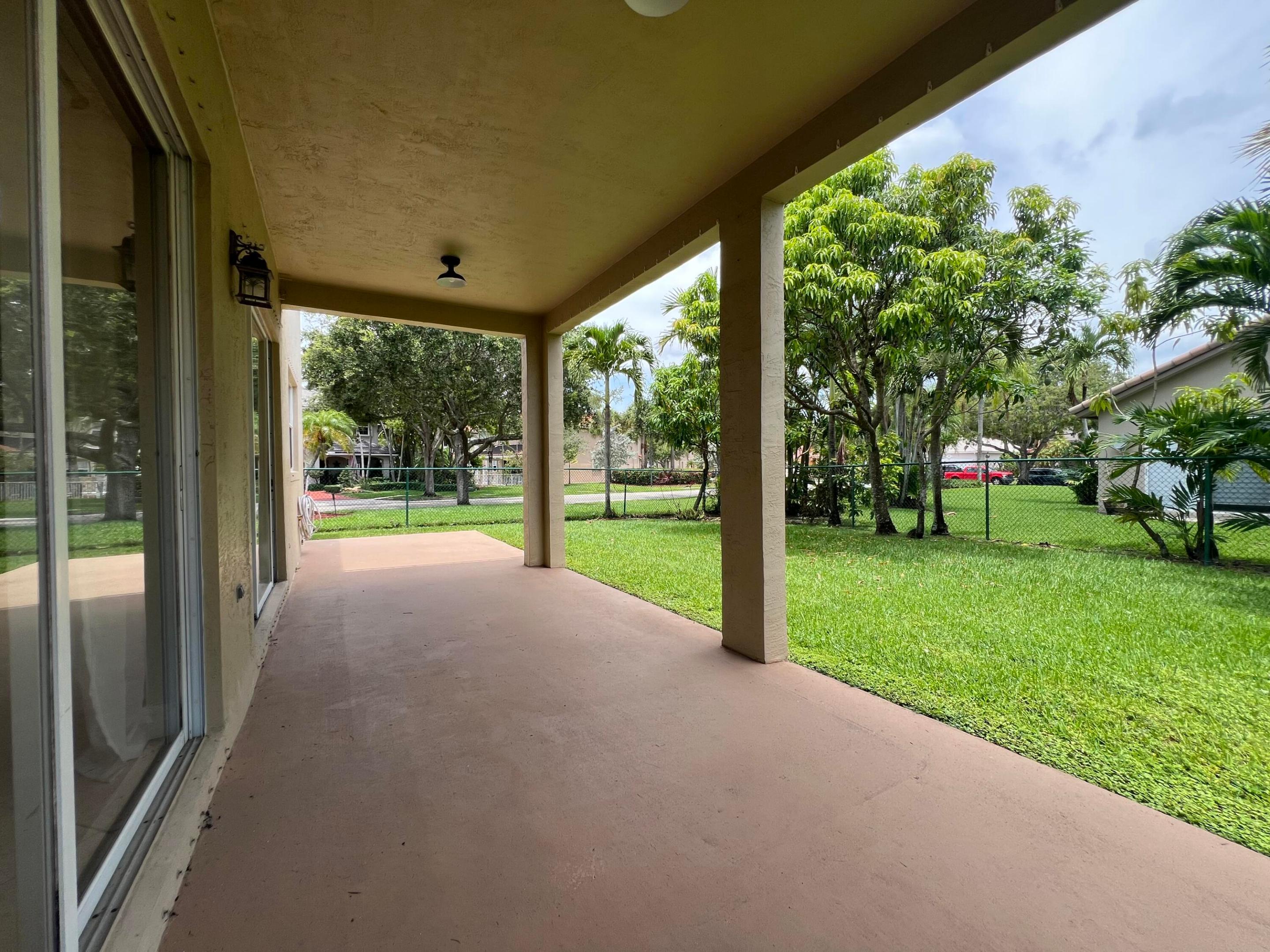 16447 Sw 1st Court Property Photo 36
