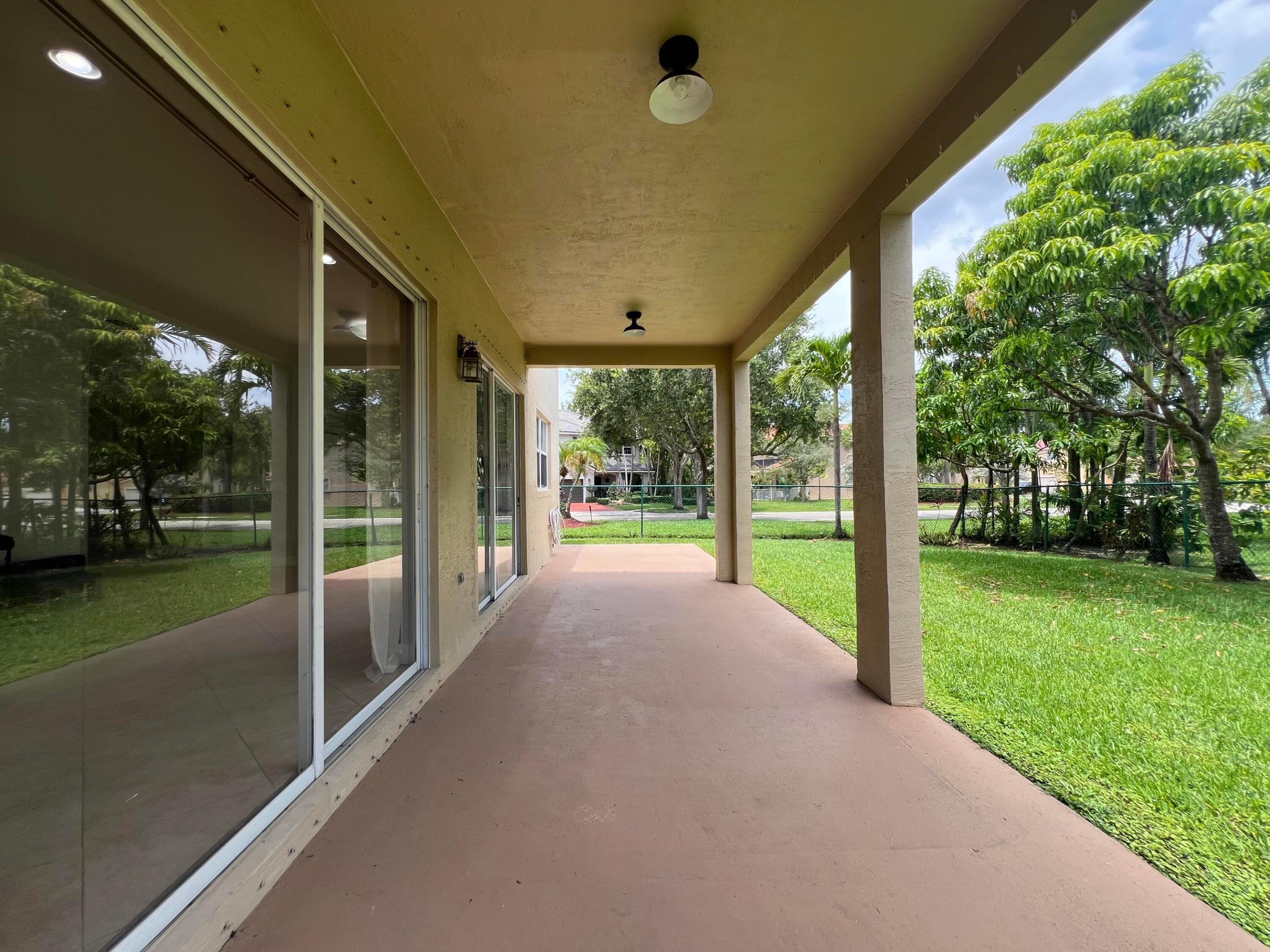 16447 Sw 1st Court Property Photo 37