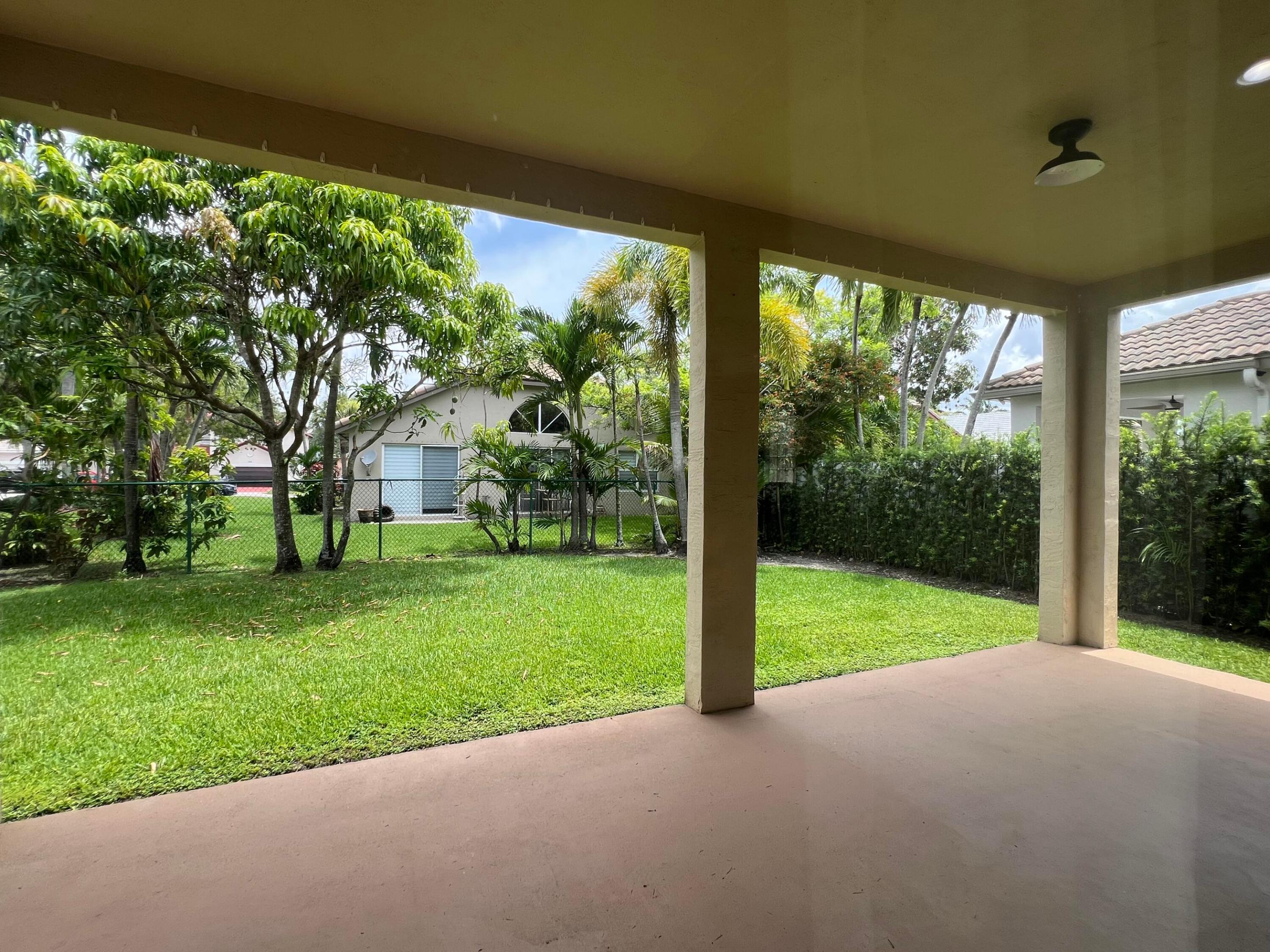16447 Sw 1st Court Property Photo 38