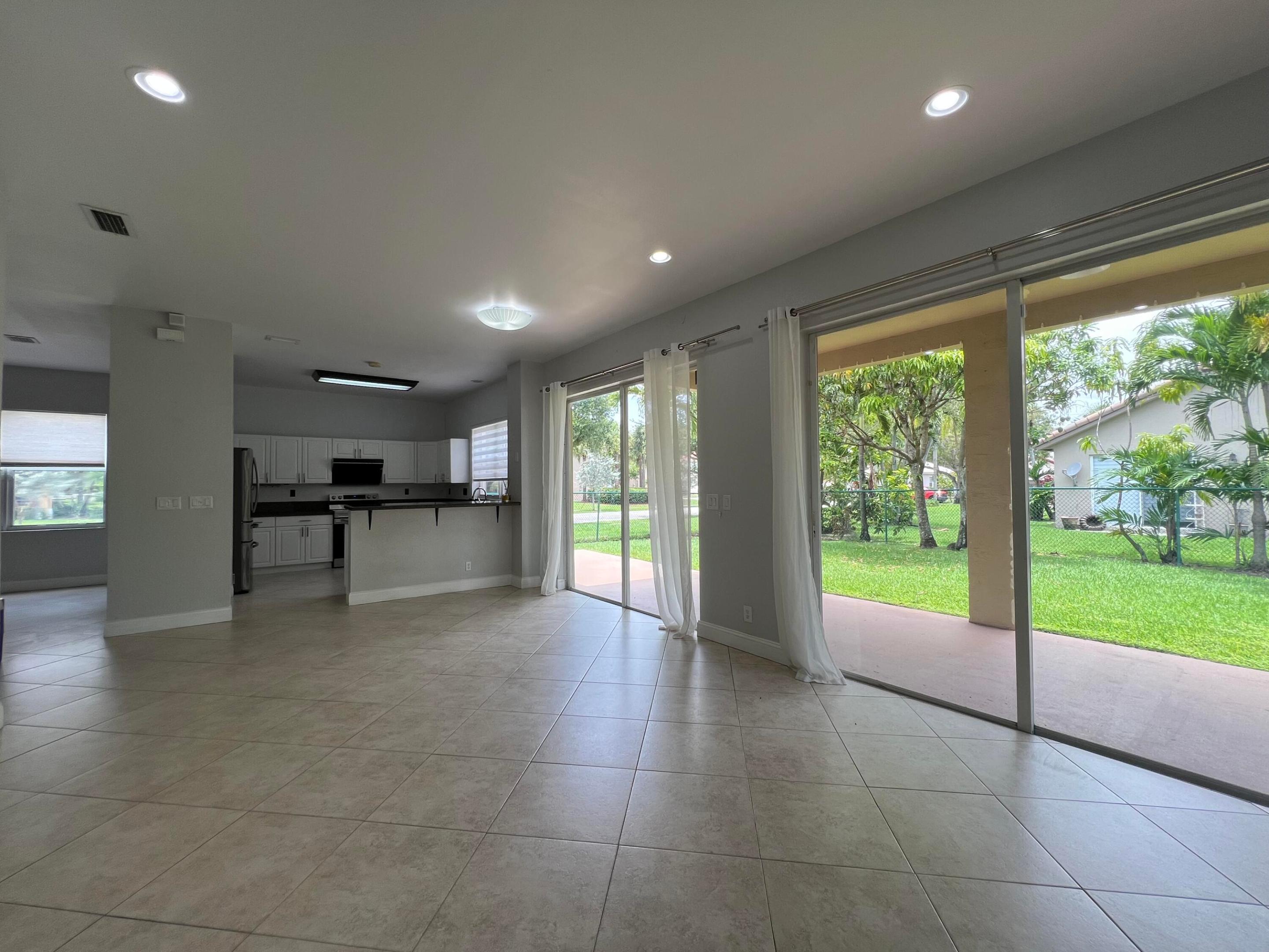 16447 Sw 1st Court Property Photo 46
