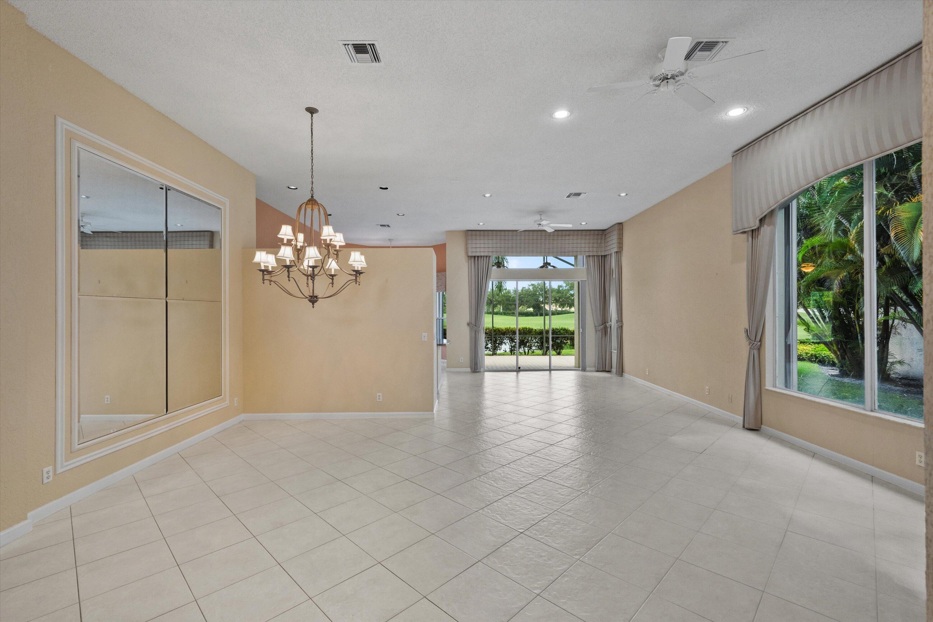 10911 Royal Devon Way Property Photo 6