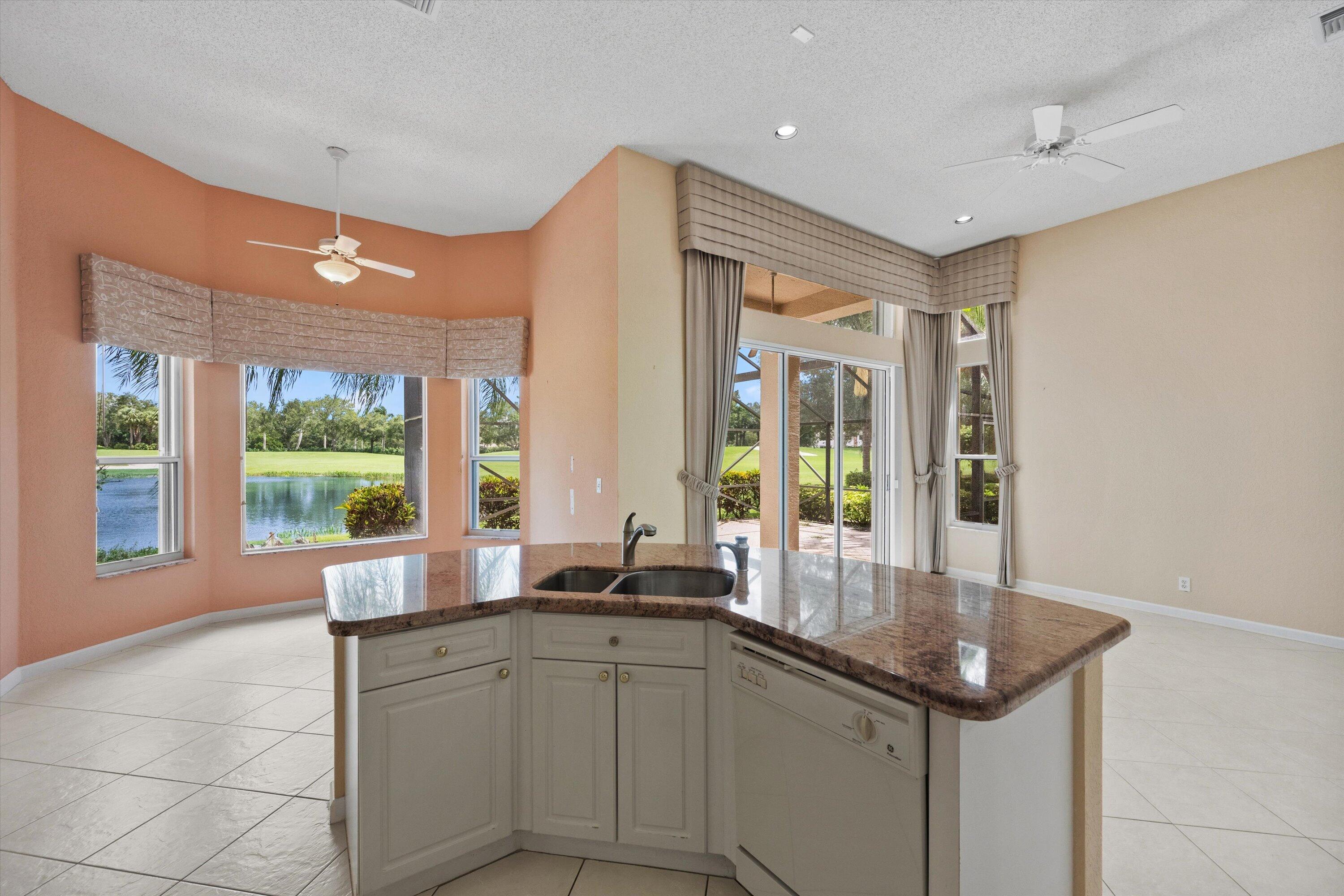 10911 Royal Devon Way Property Photo 13