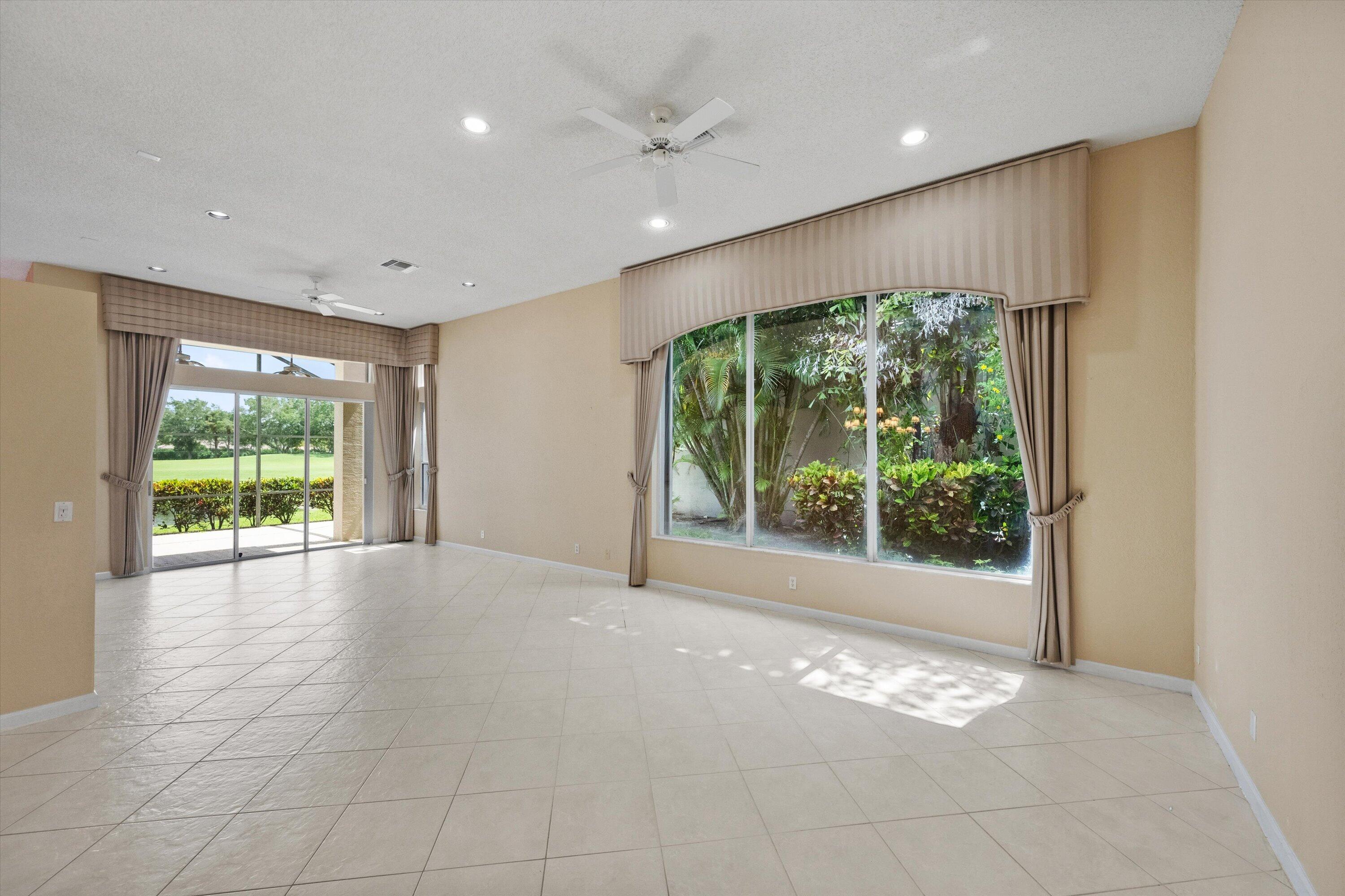 10911 Royal Devon Way Property Photo 16