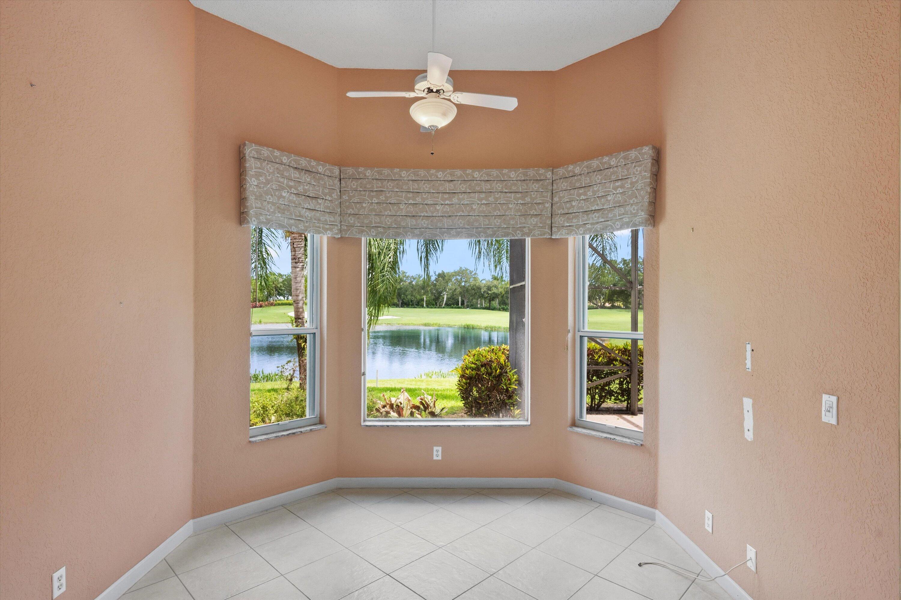 10911 Royal Devon Way Property Photo 17