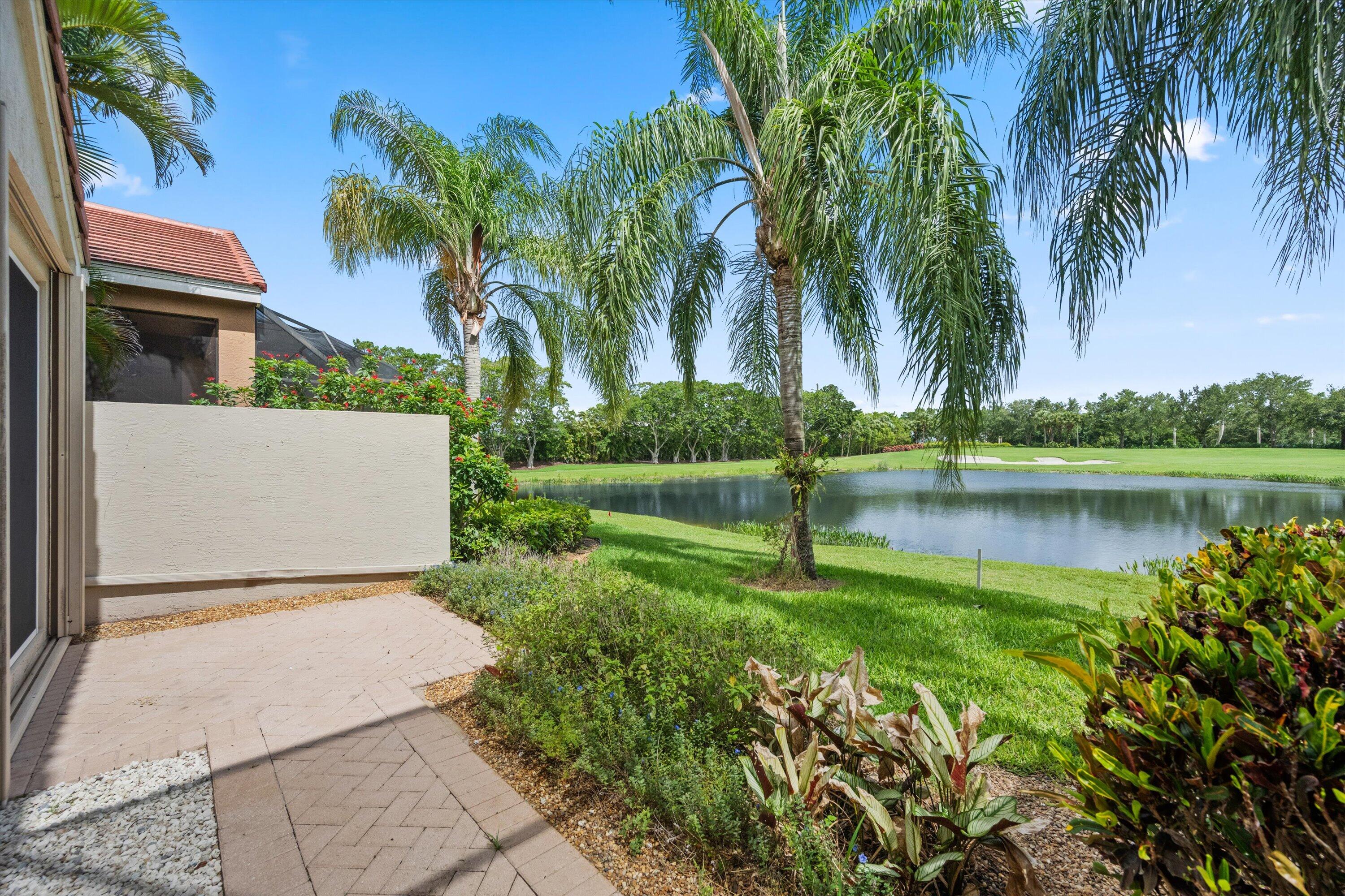 10911 Royal Devon Way Property Photo 34