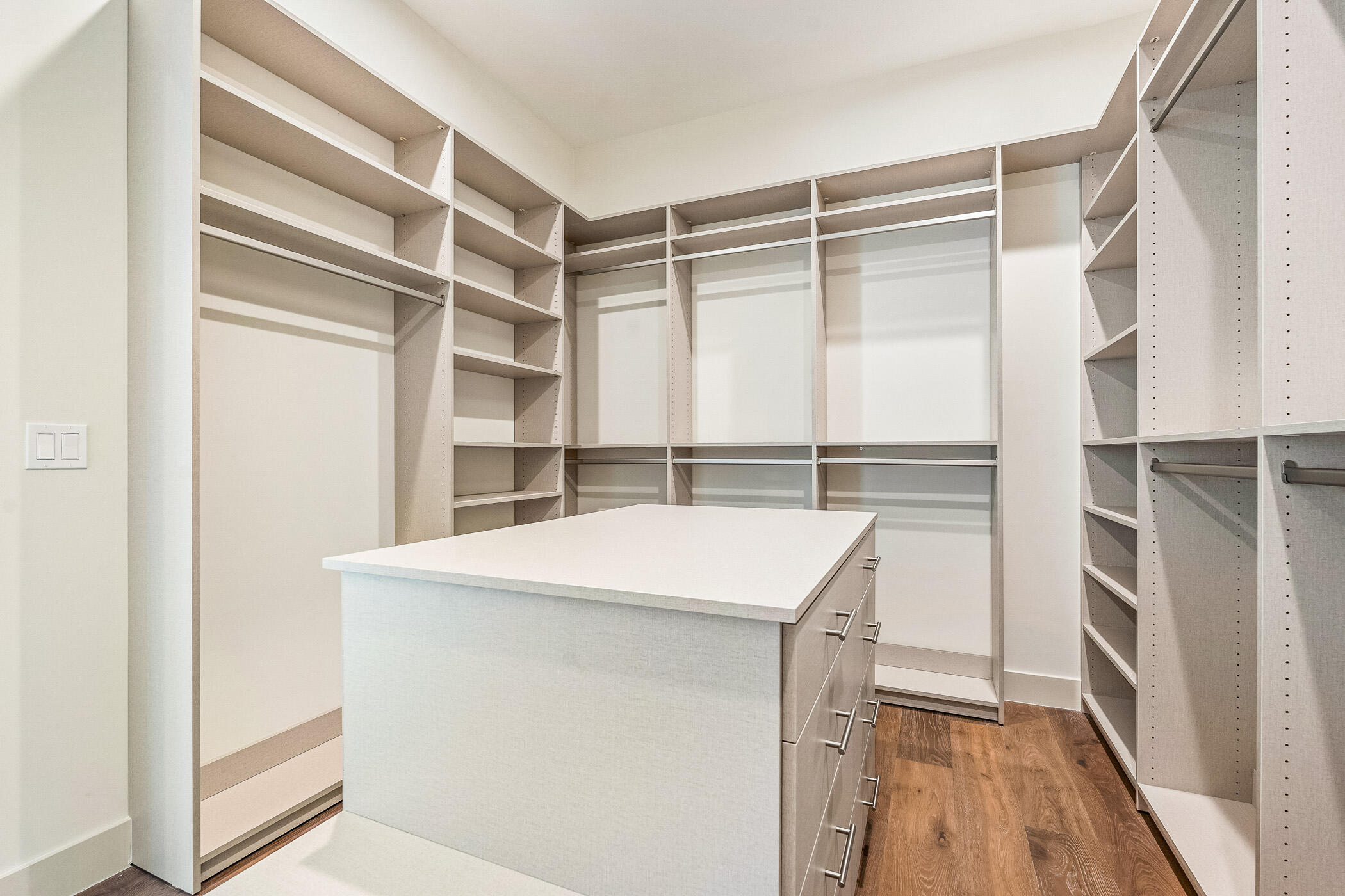 4842 S Harbor Drive Property Photo 40