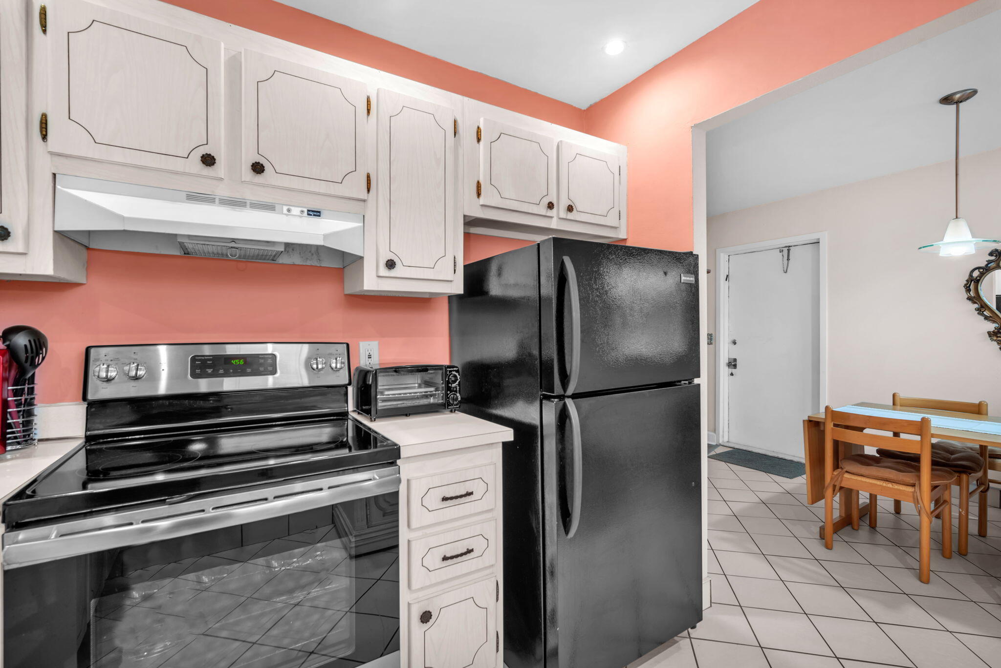 716 Saxony Place O Property Photo 14