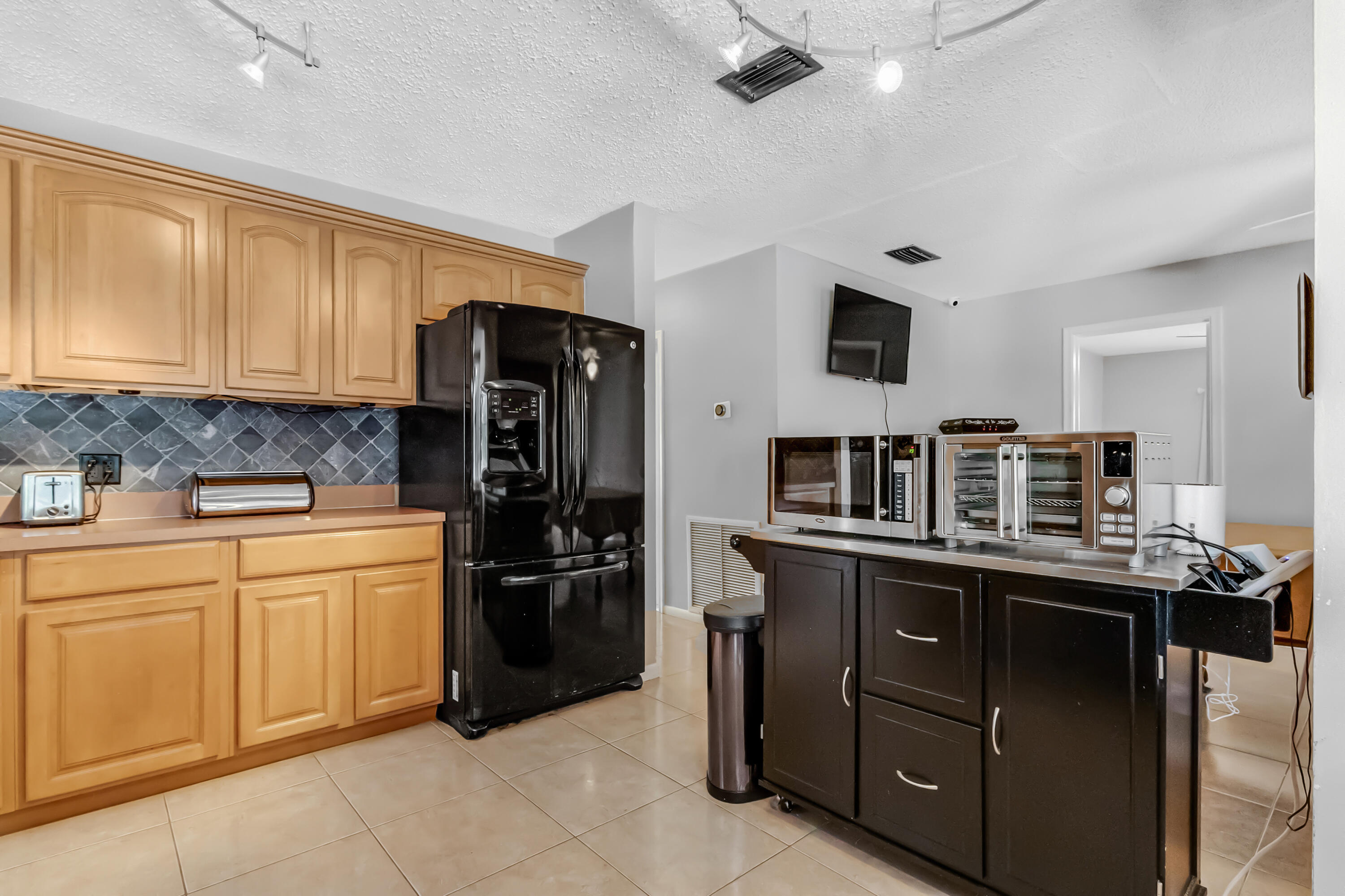 10875 Nw 40th Street Property Photo 19