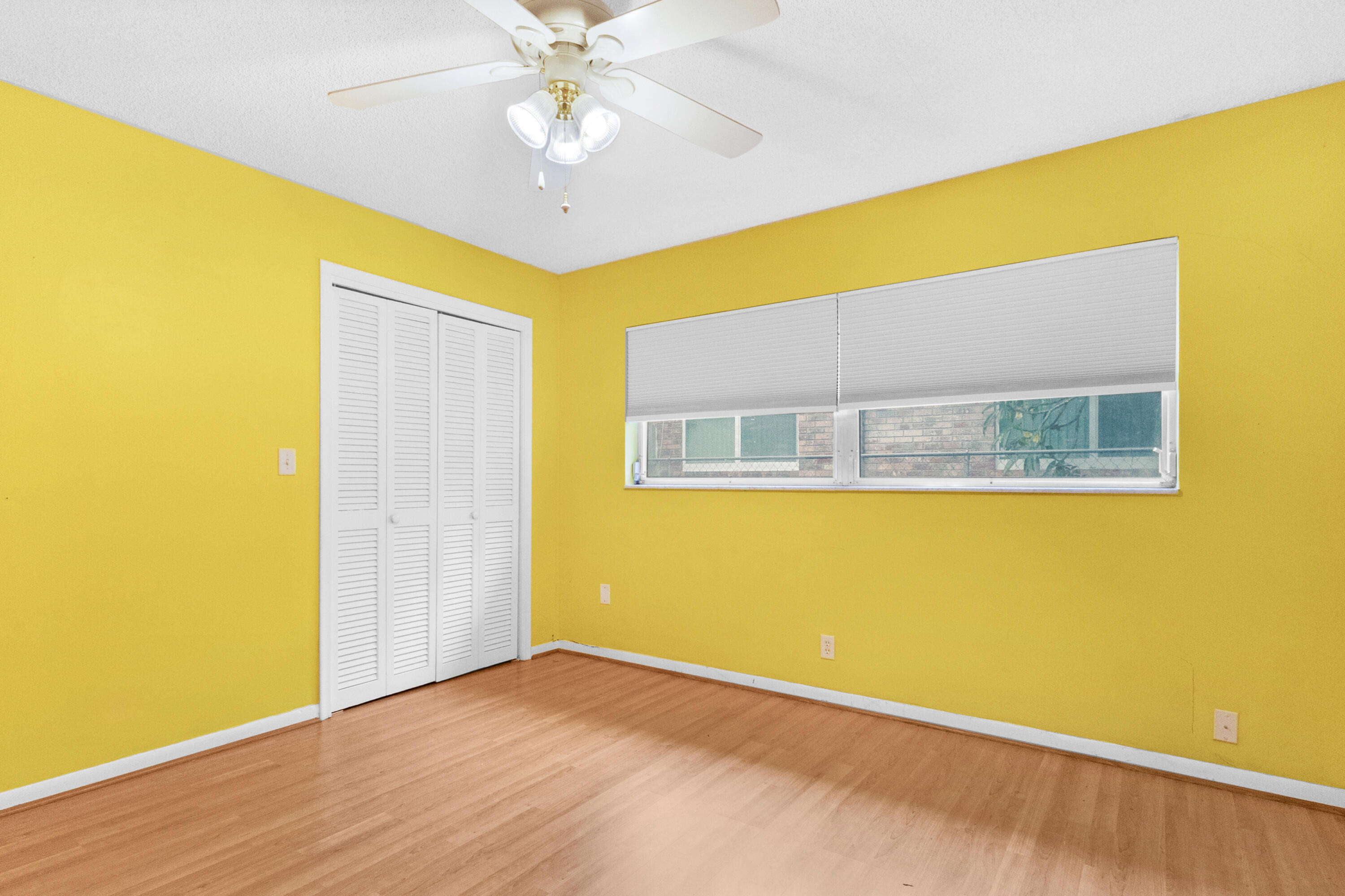10875 Nw 40th Street Property Photo 26