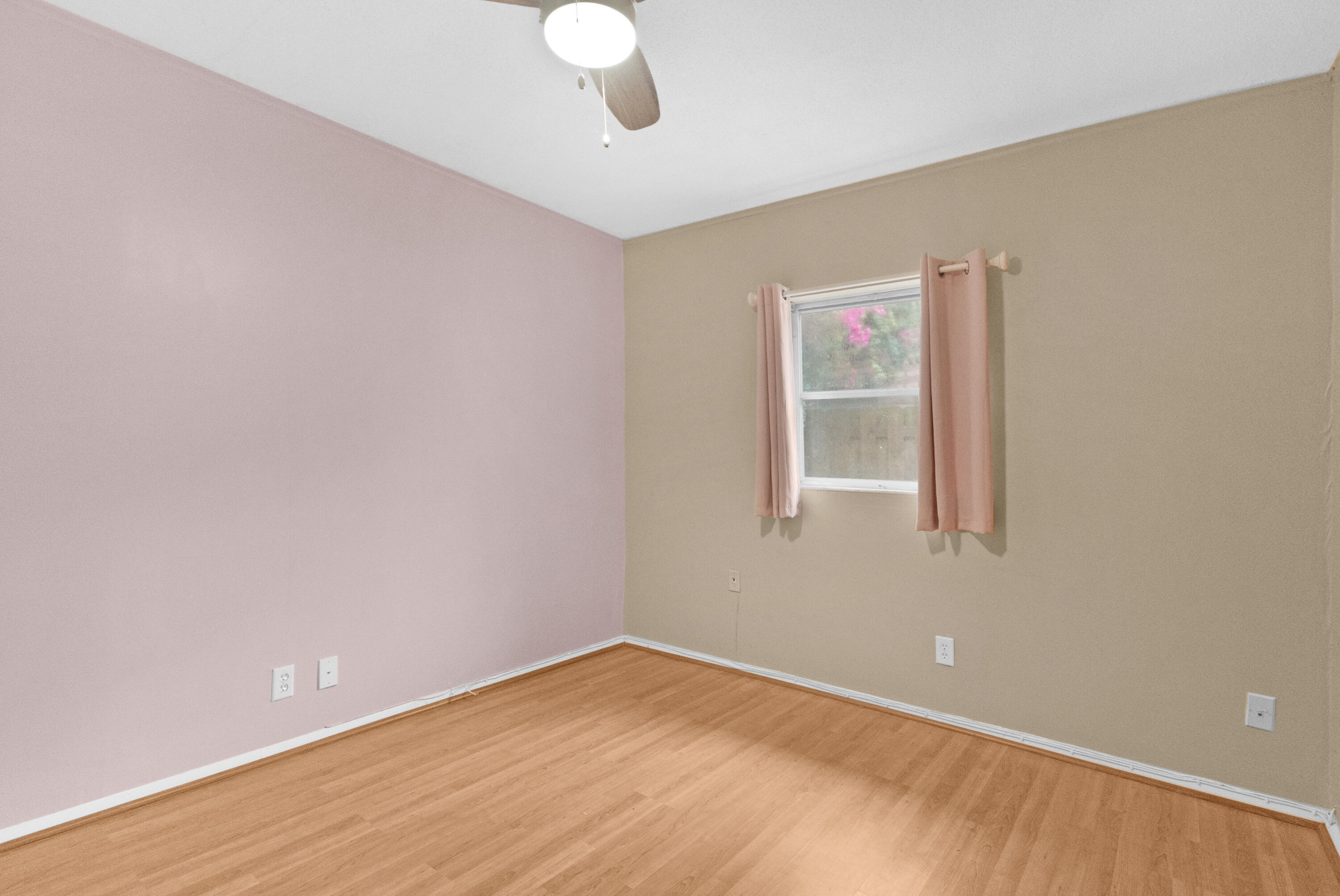 10875 Nw 40th Street Property Photo 37