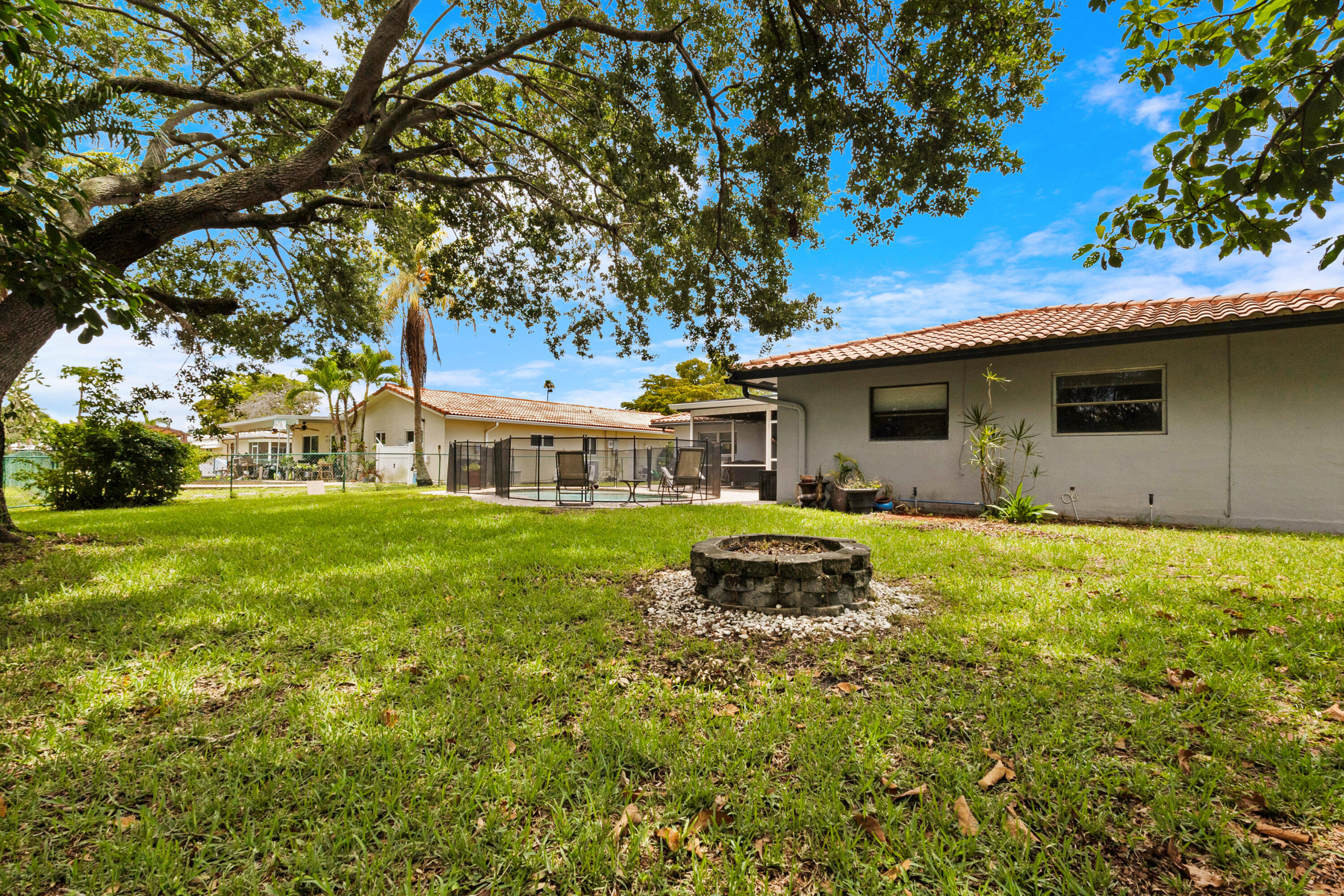 10875 Nw 40th Street Property Photo 60