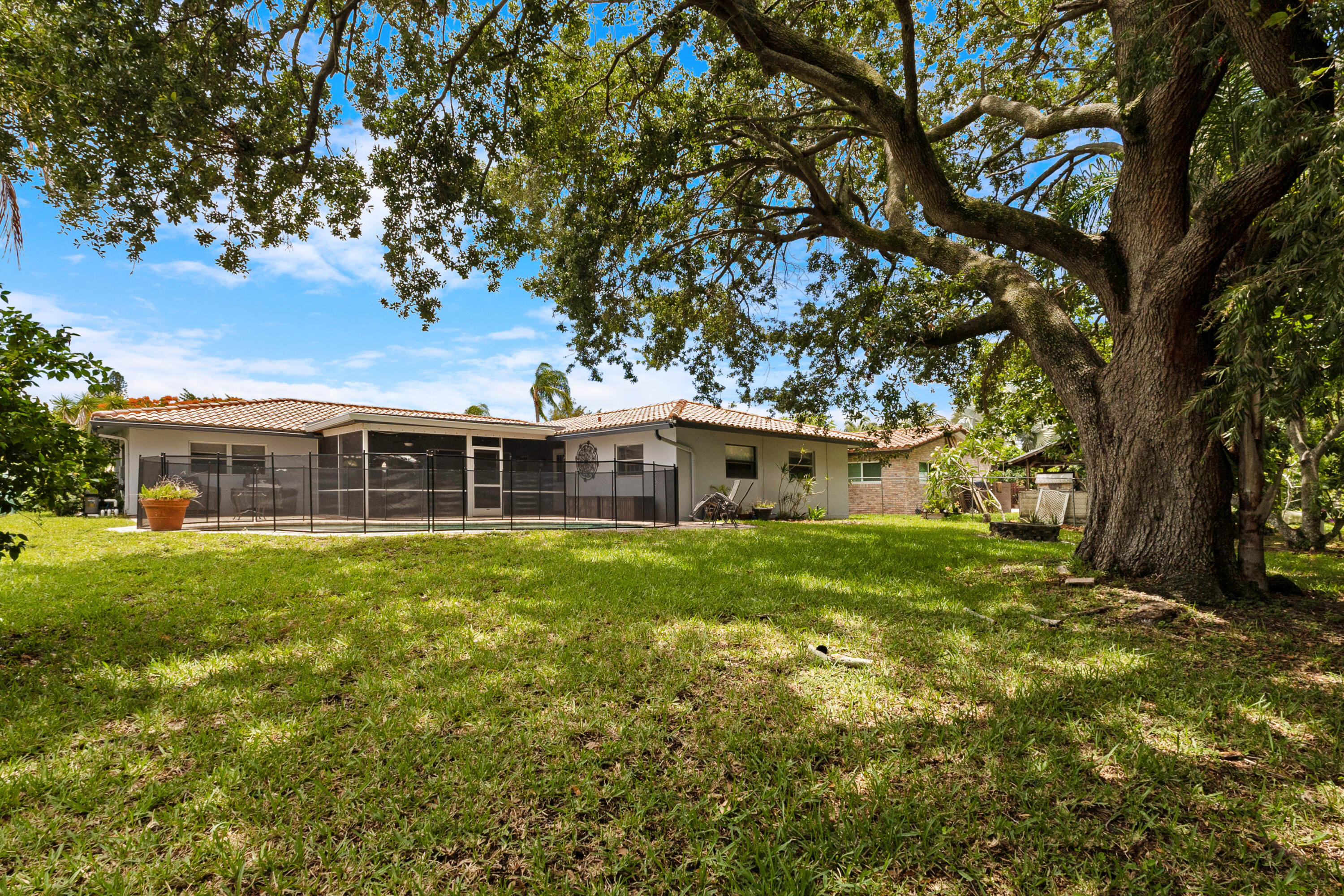 10875 Nw 40th Street Property Photo 62