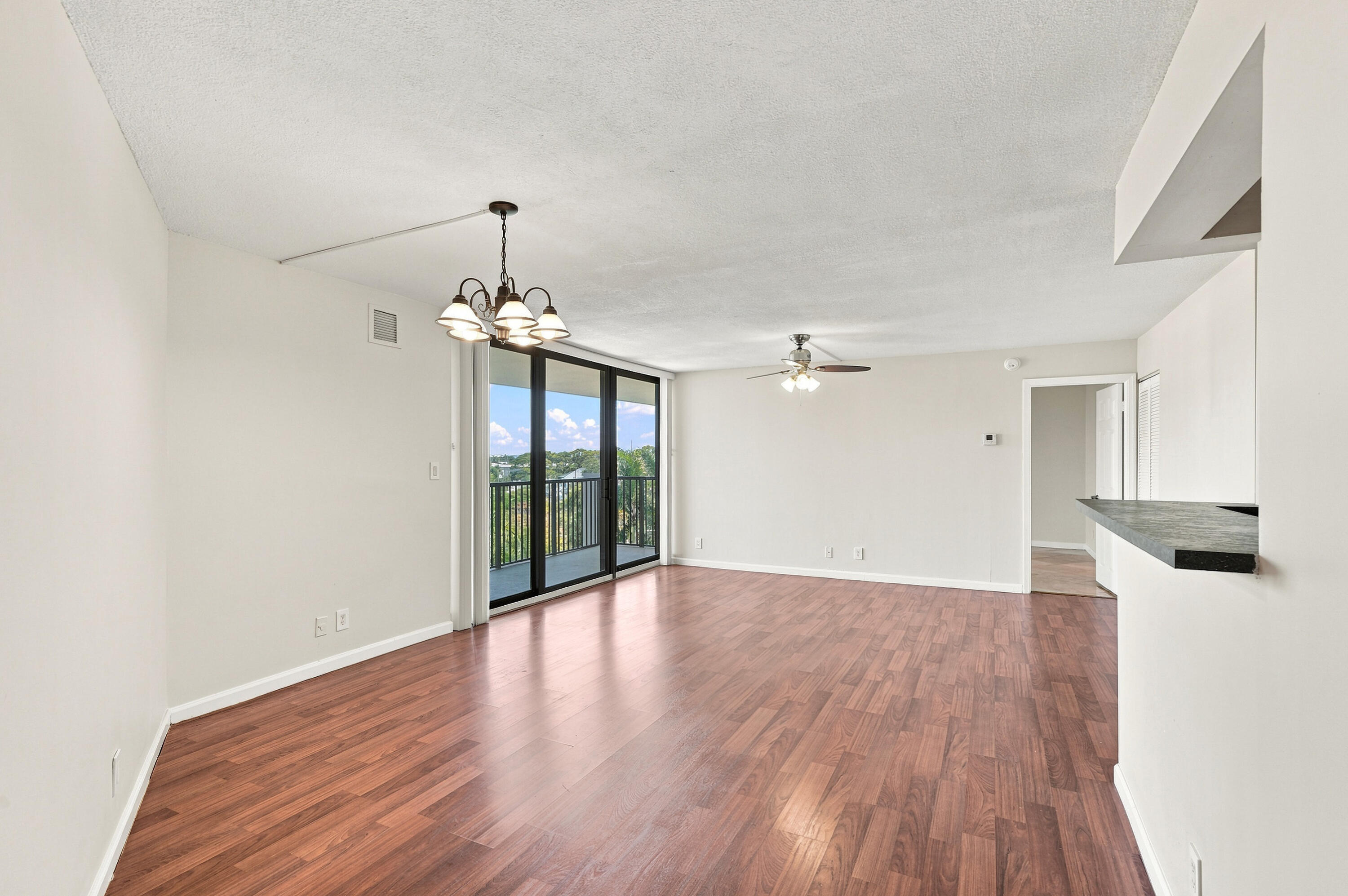1301 River Reach Drive 514 Property Photo 19