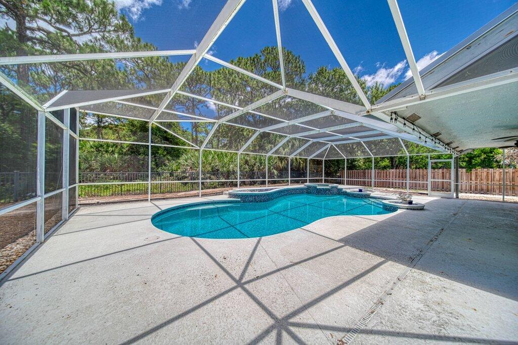 3730 Sw Woodbriar Lane Property Photo 25