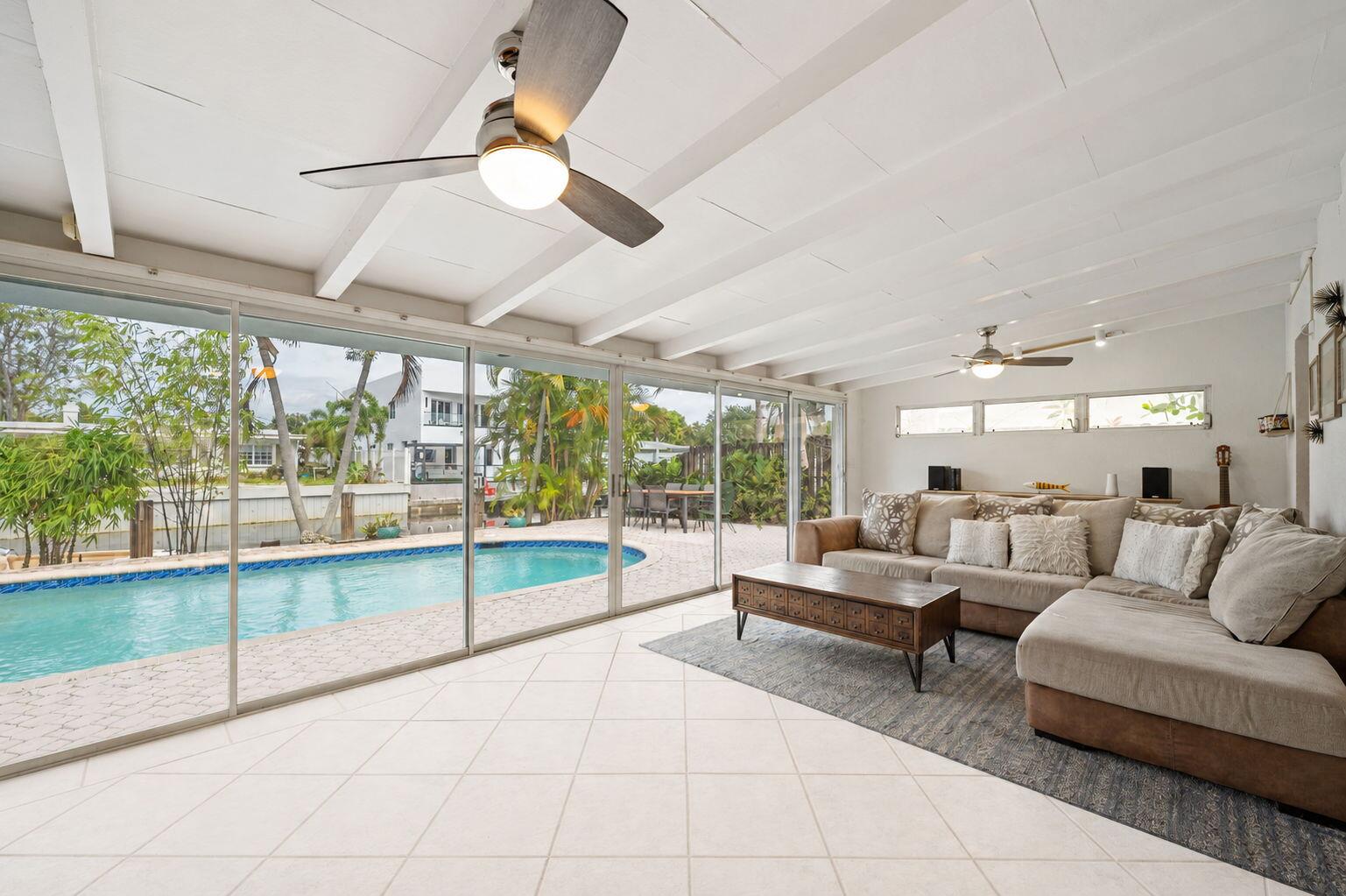 2625 Gulfstream Lane Property Photo 1
