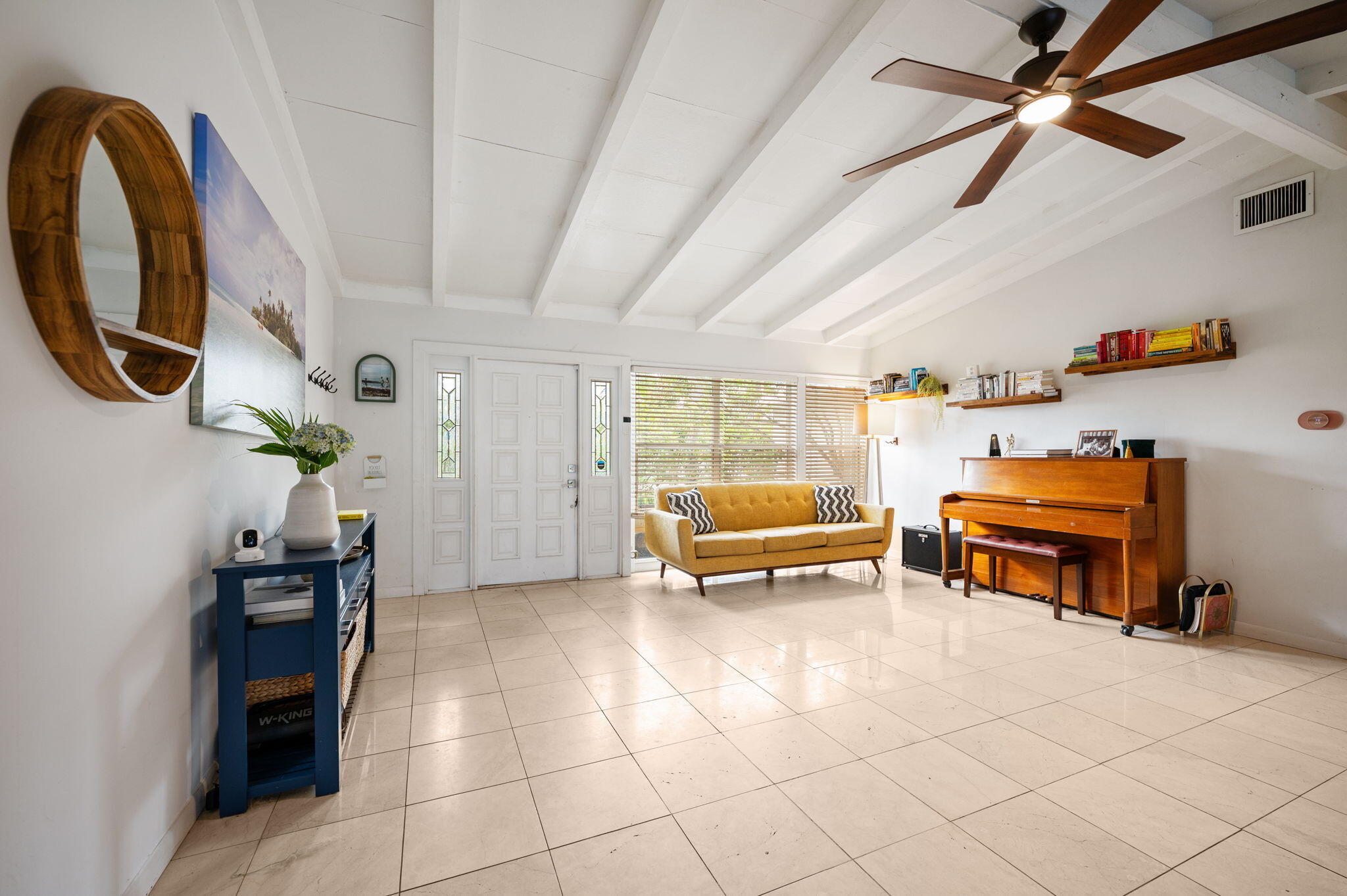 2625 Gulfstream Lane Property Photo 14