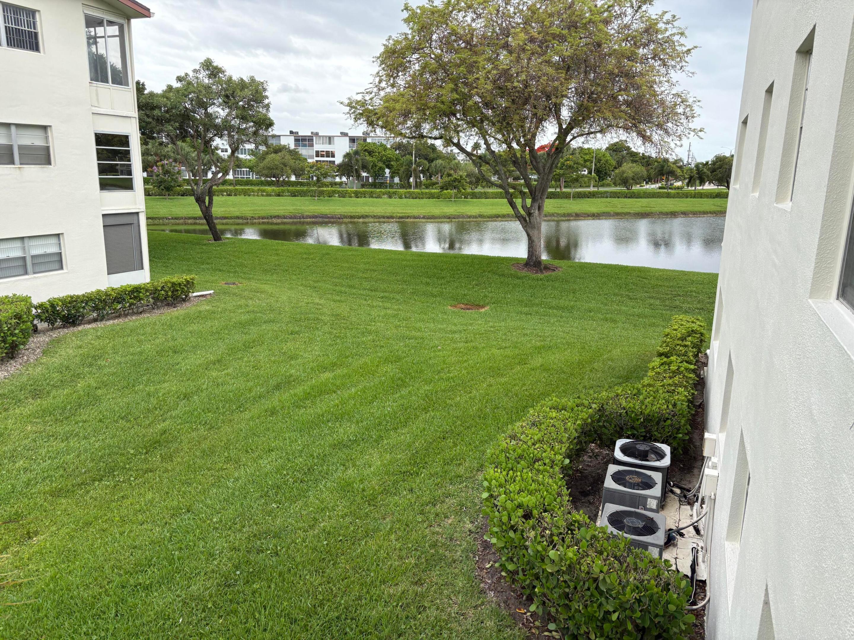 112 Preston Way 112 C Property Photo 3