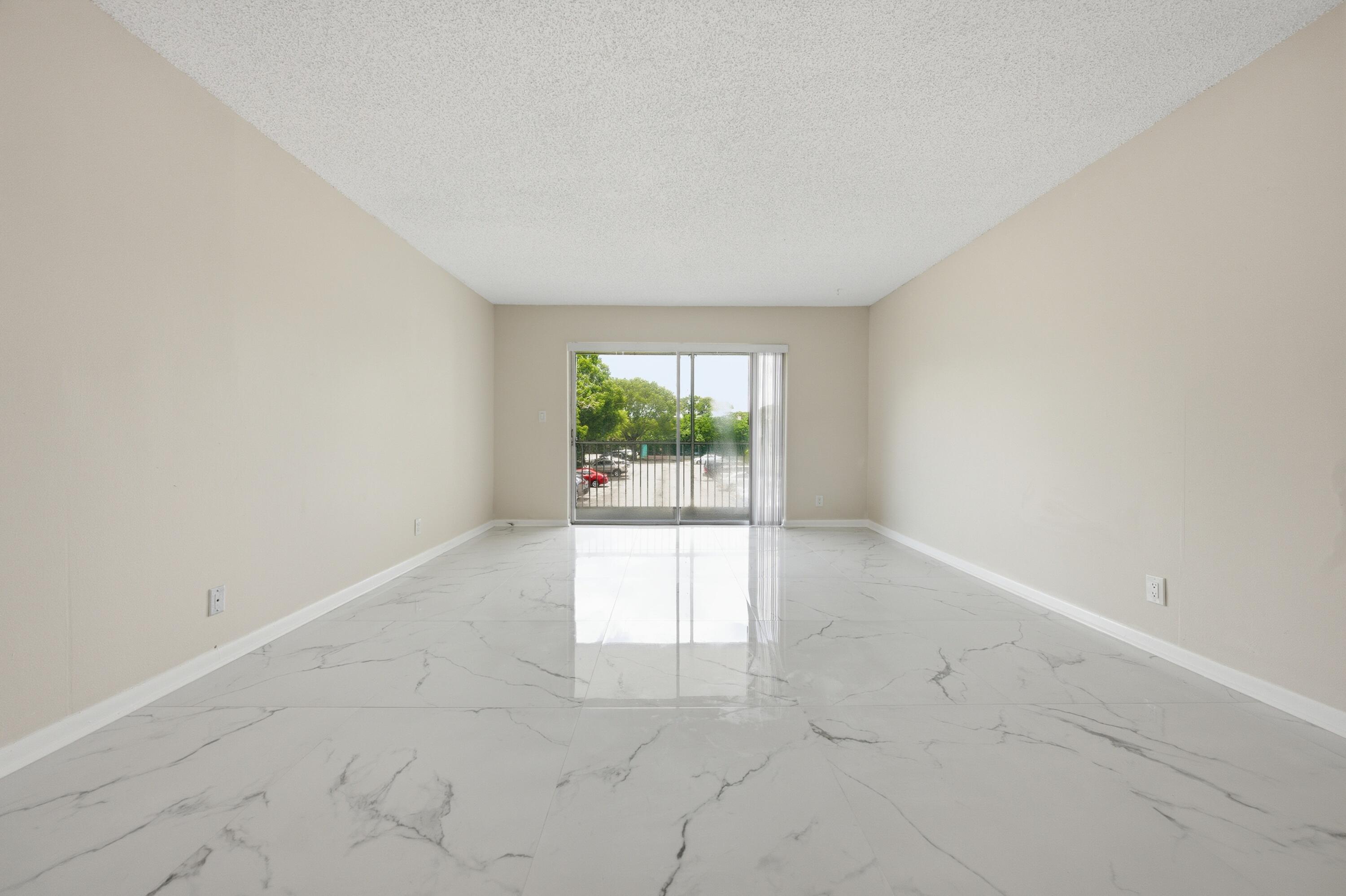 3000 Riverside Drive 201-1 Property Photo 7