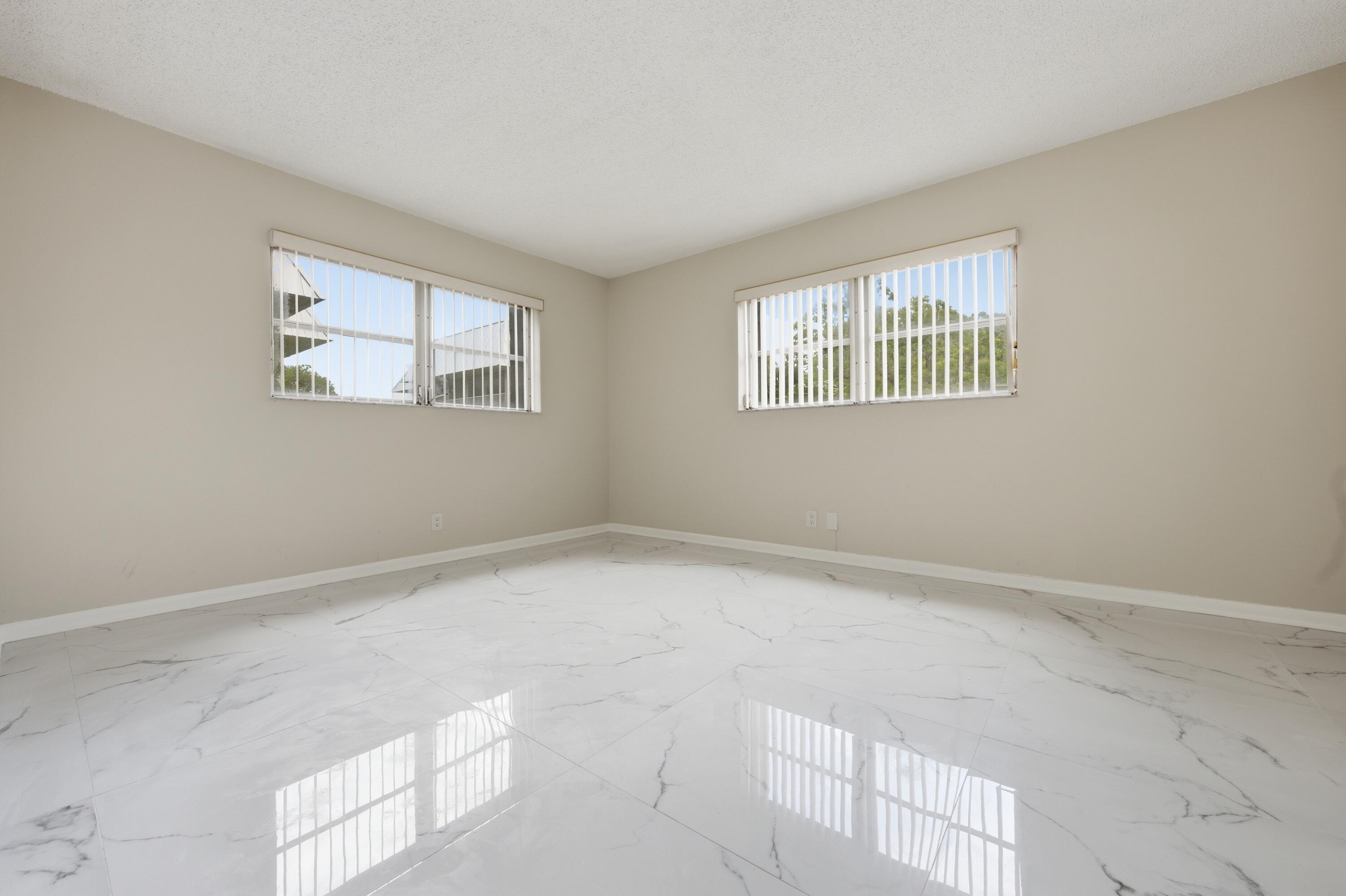 3000 Riverside Drive 201-1 Property Photo 14