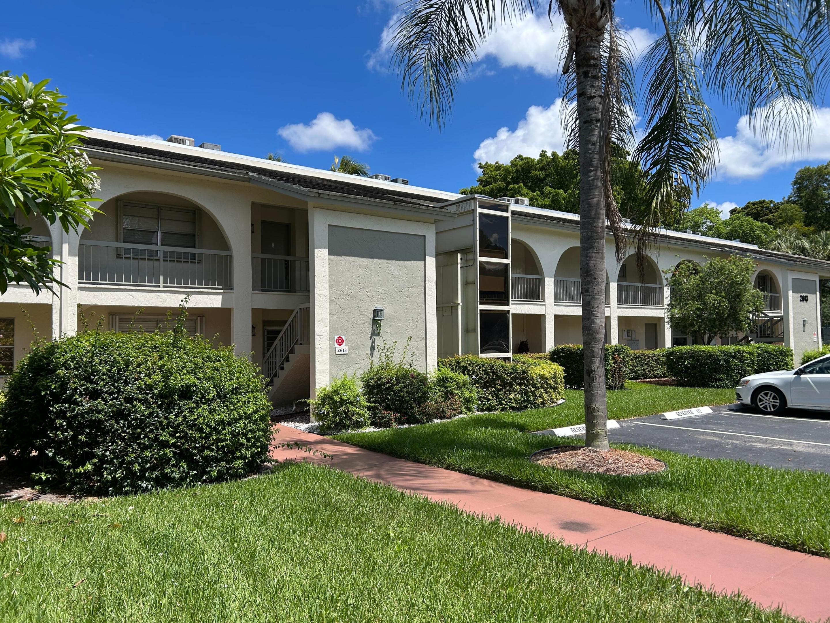 2613 Nassau Bend C2 Property Photo 1