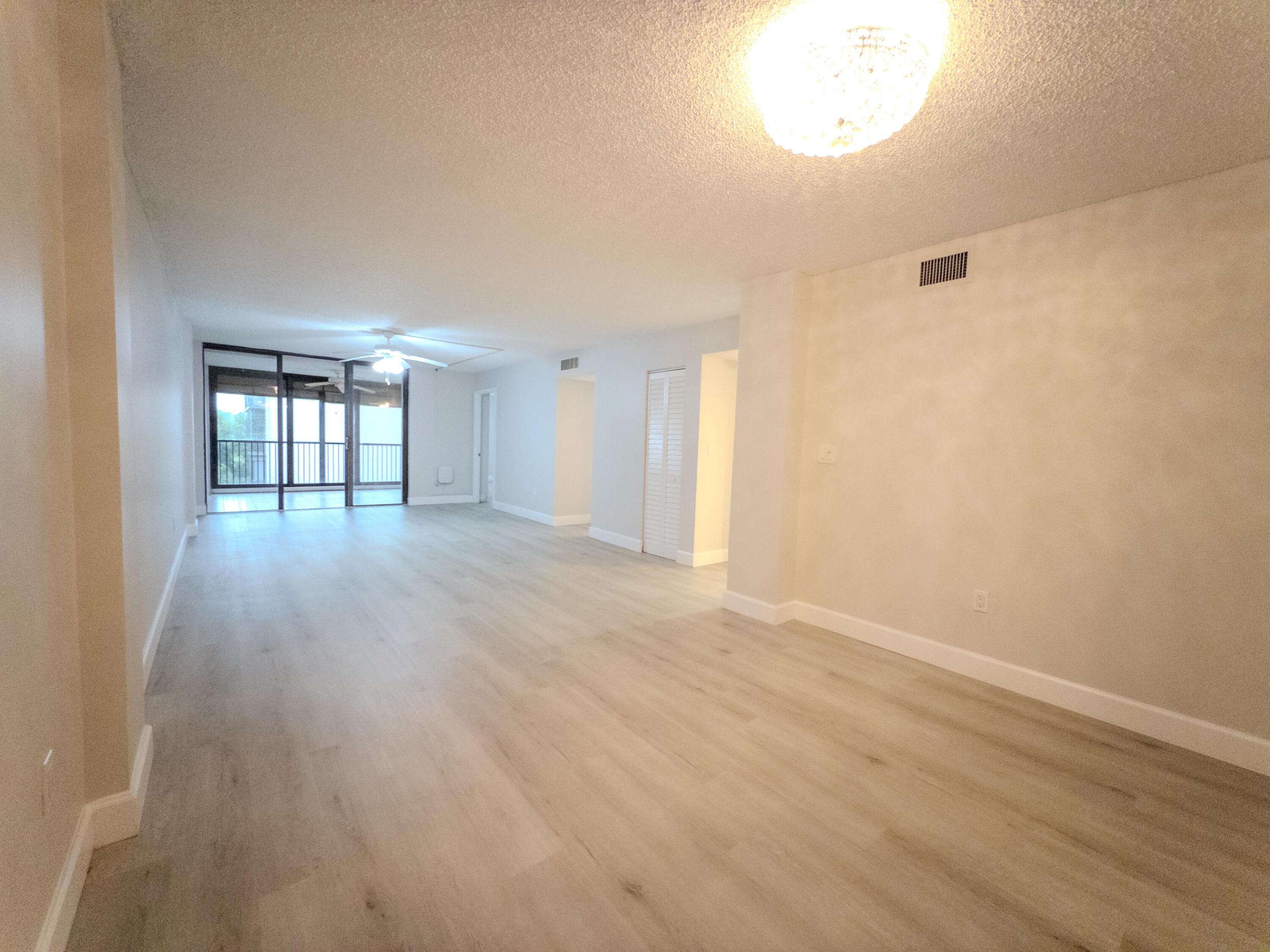 2800 N 46th A502 Property Photo 13