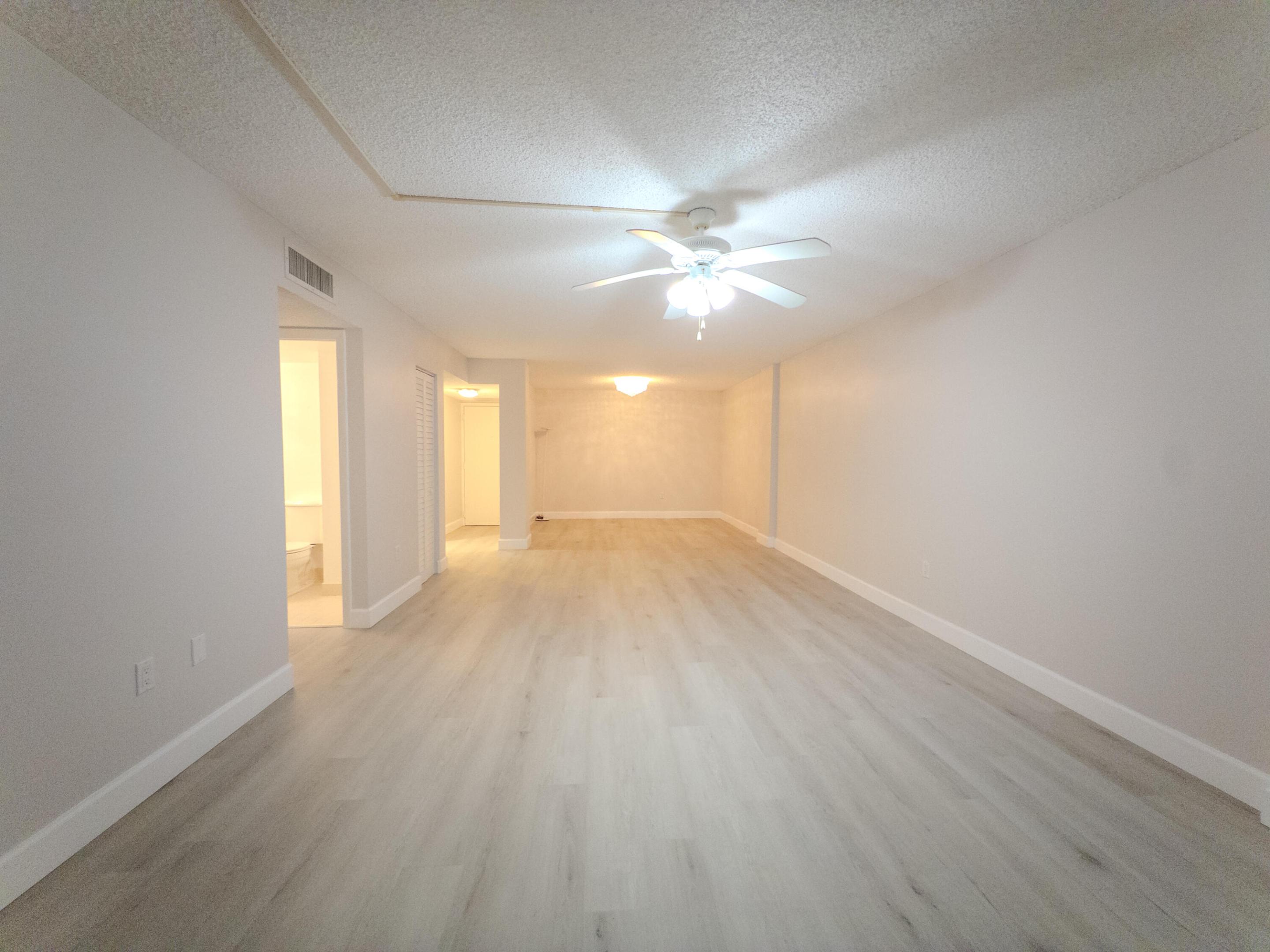 2800 N 46th A502 Property Photo 15