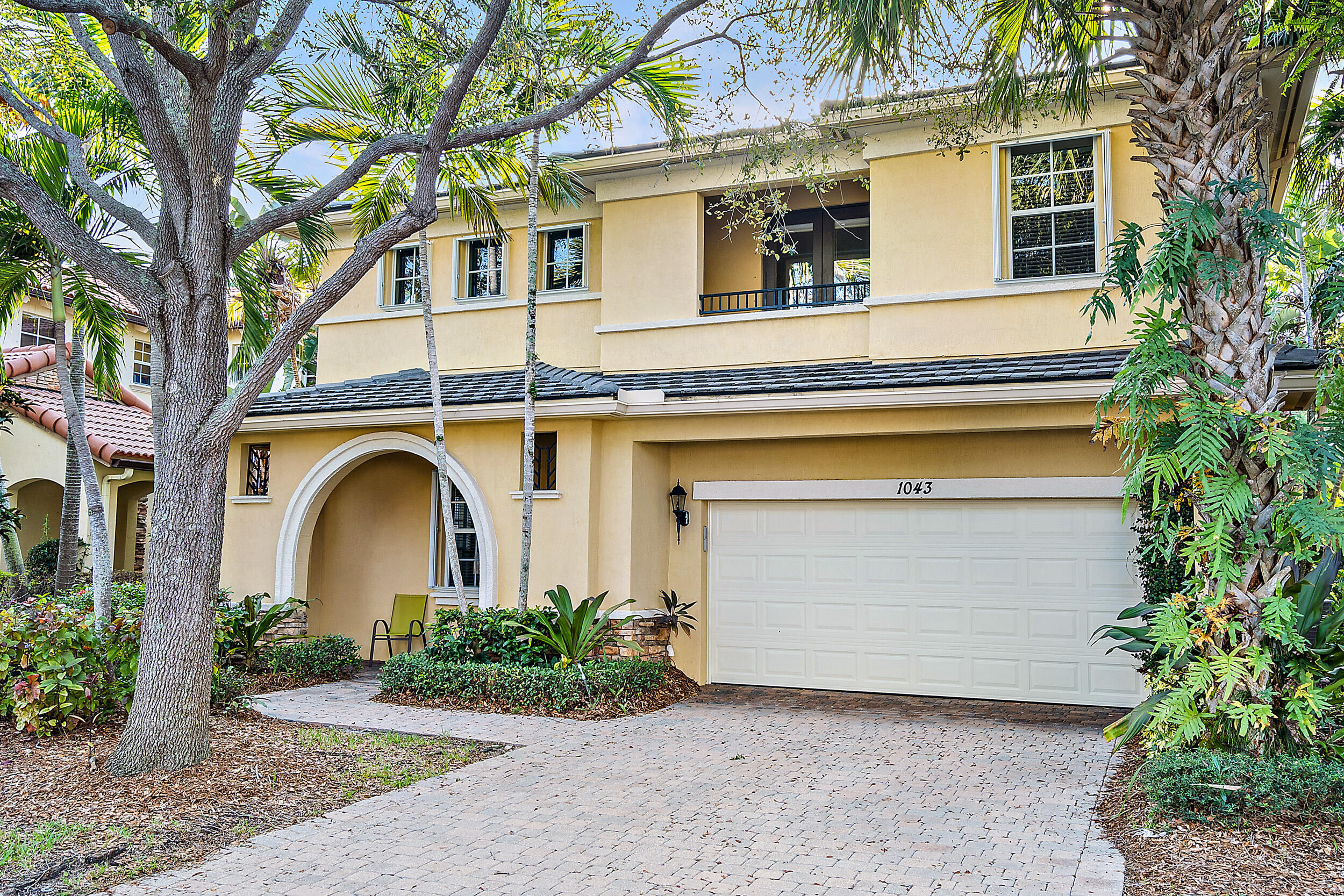 1043 Vintner Boulevard Property Photo 1