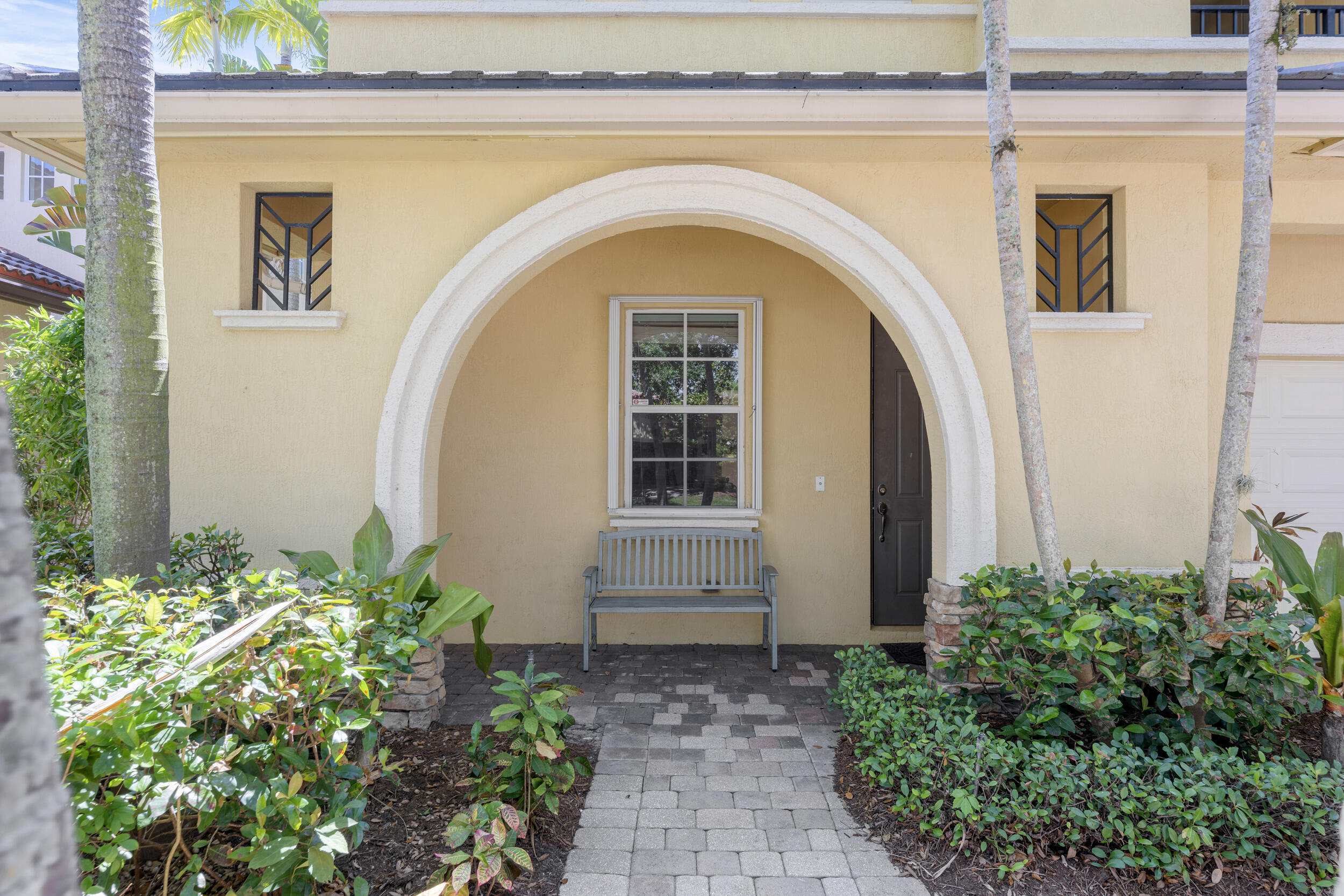 1043 Vintner Boulevard Property Photo 4