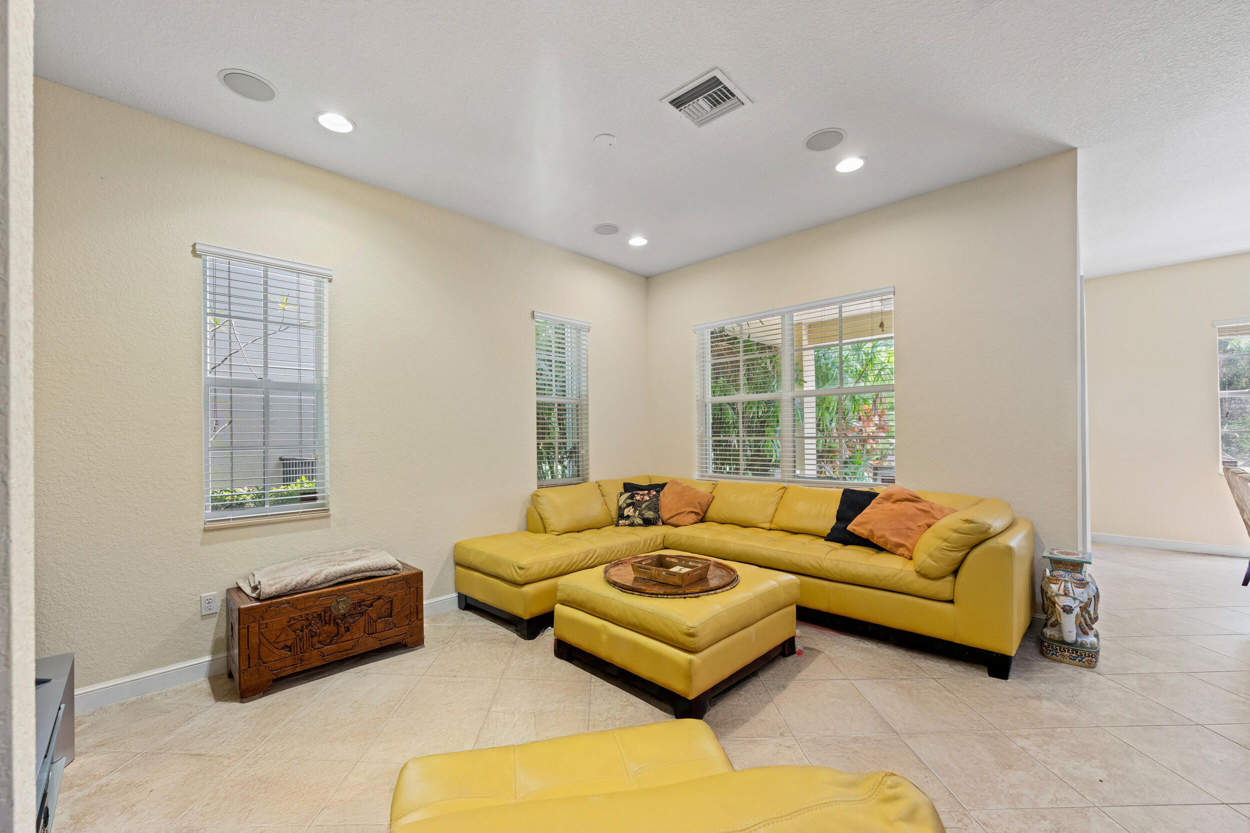 1043 Vintner Boulevard Property Photo 23